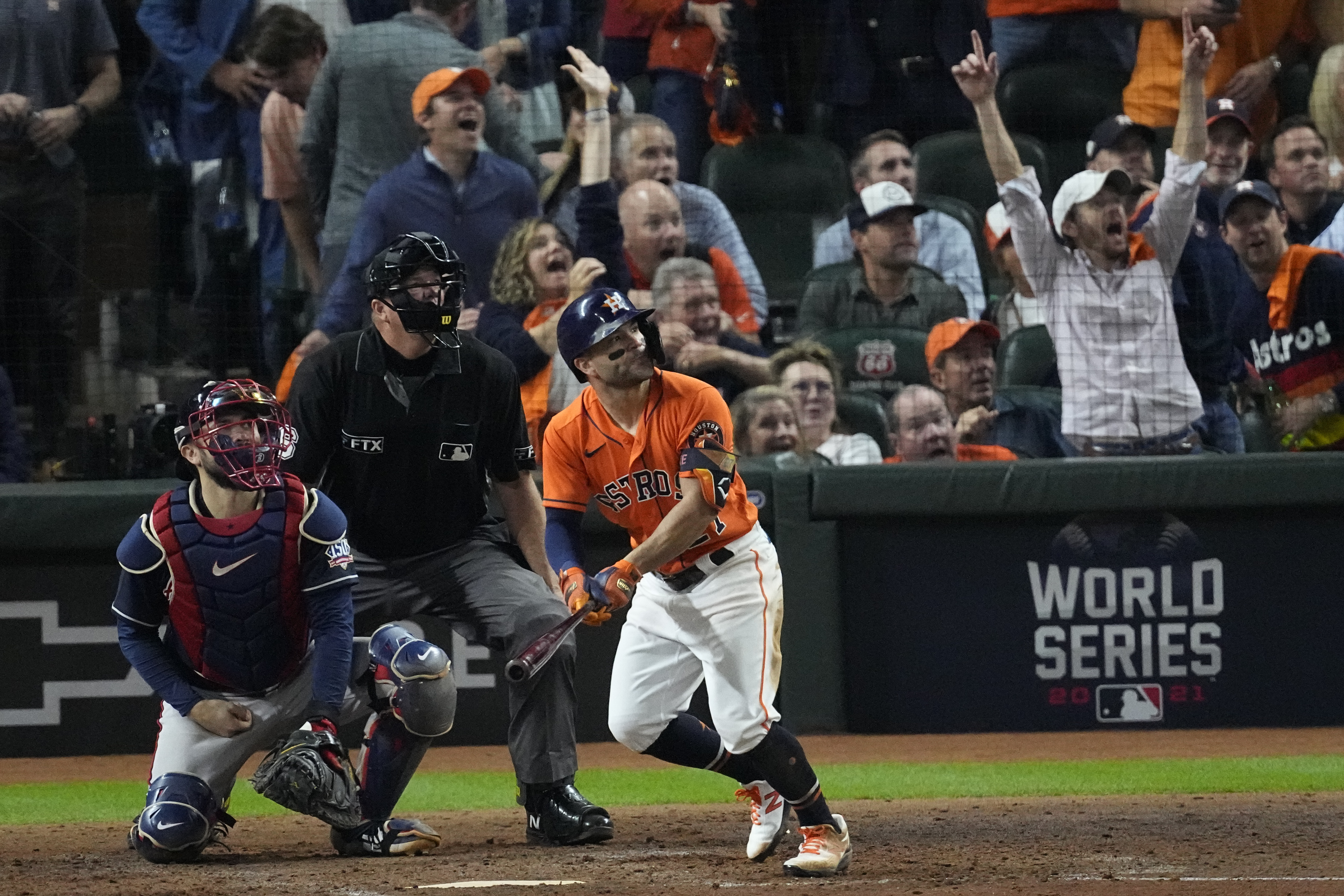 José Altuve SENDS ASTROS TO WORLD SERIES with 2-run home run