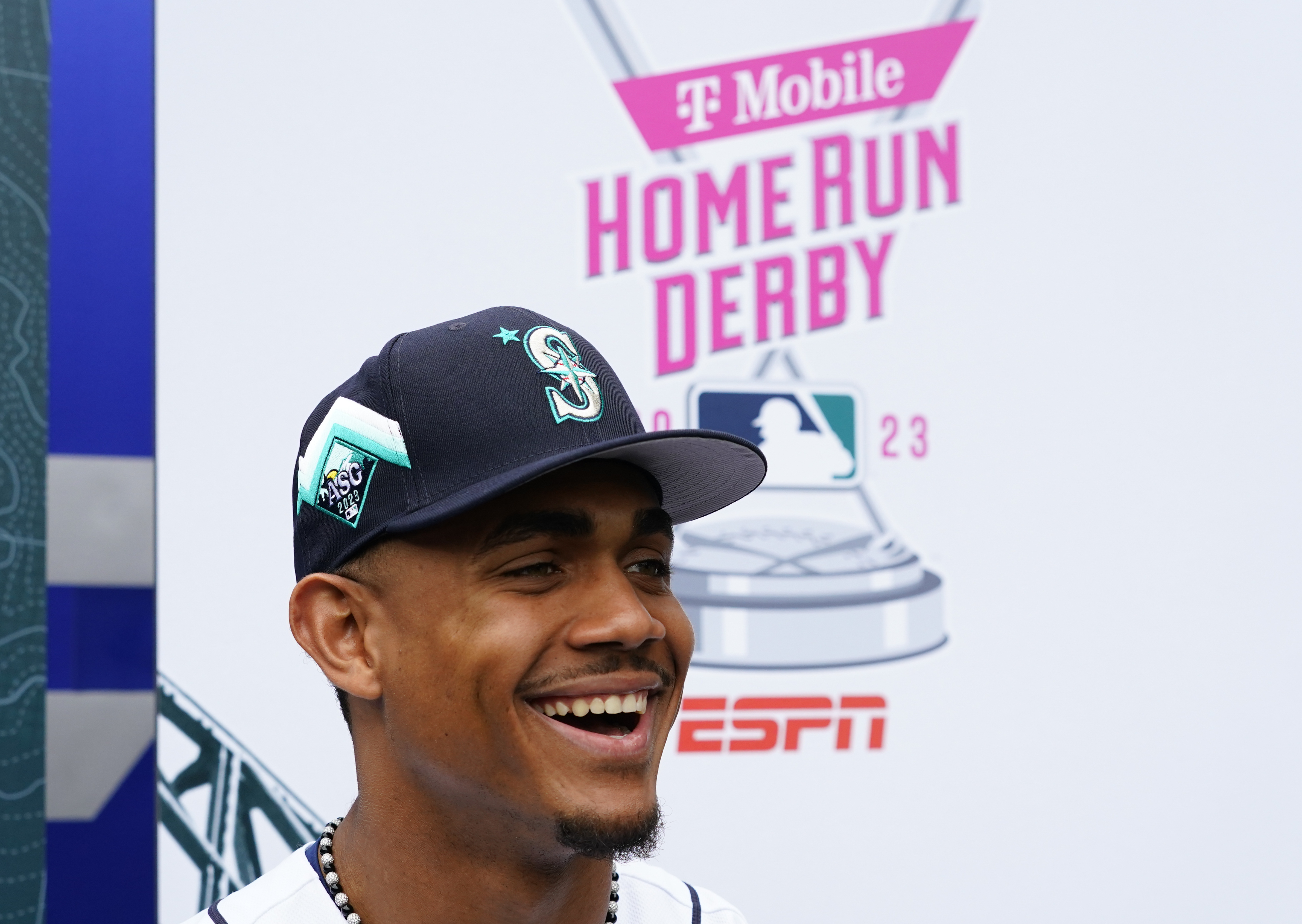 2023 MLB All-Star Game - Best looks from the red carpet in Seattle - ESPN
