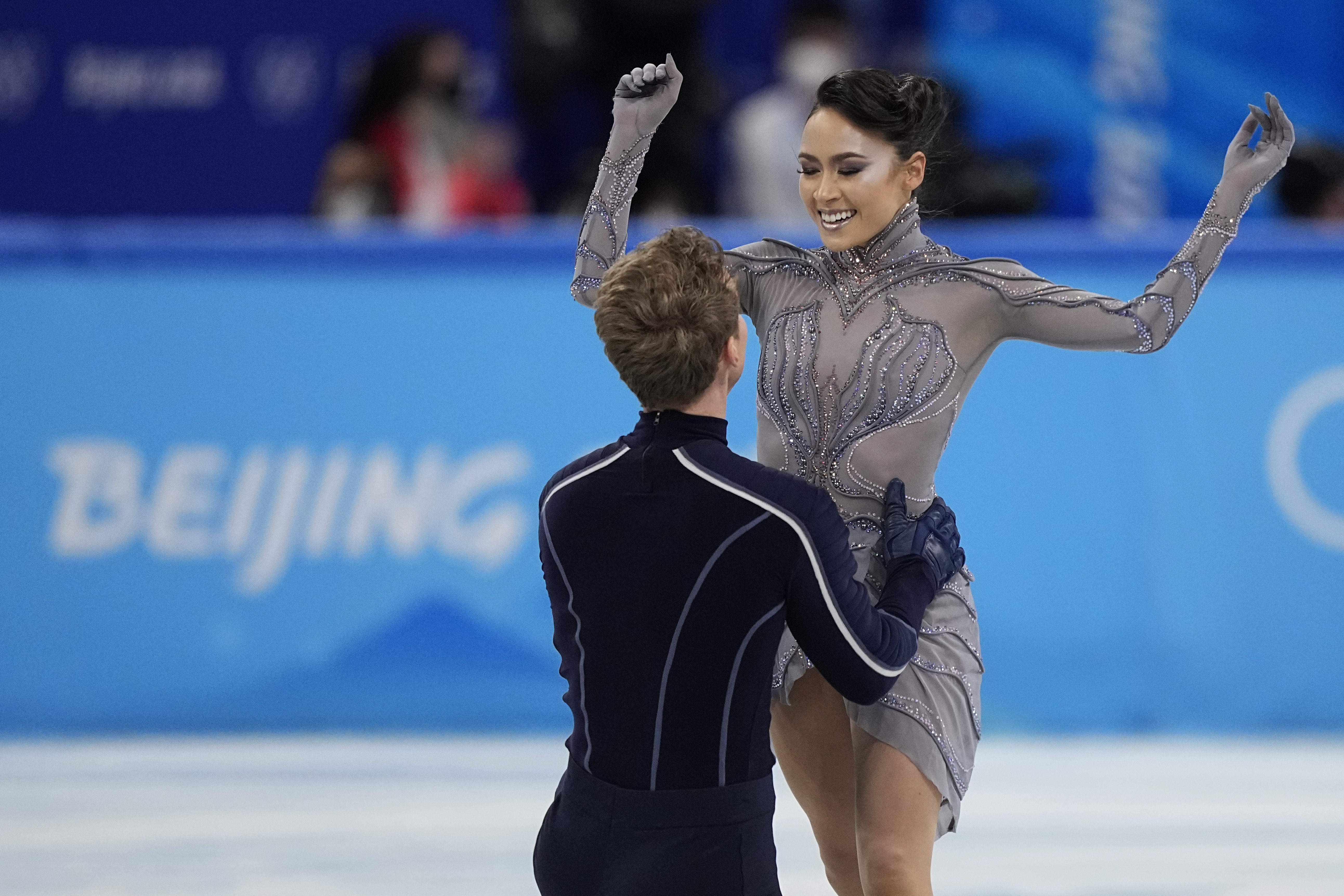 Olympics Live US figure skater Zhou out after COVID test