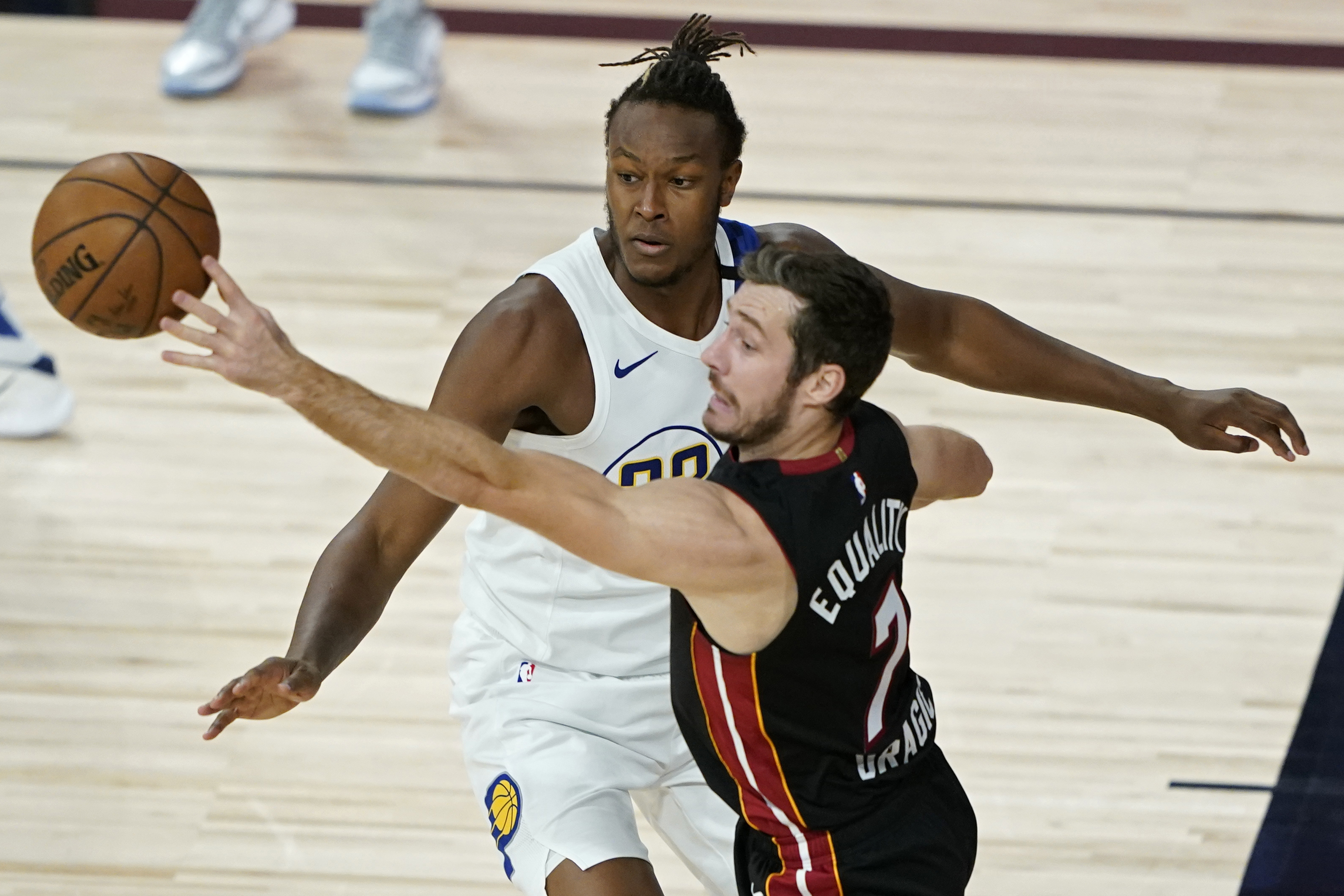 Heat take 3-0 series lead with 124-115 win over the Pacers