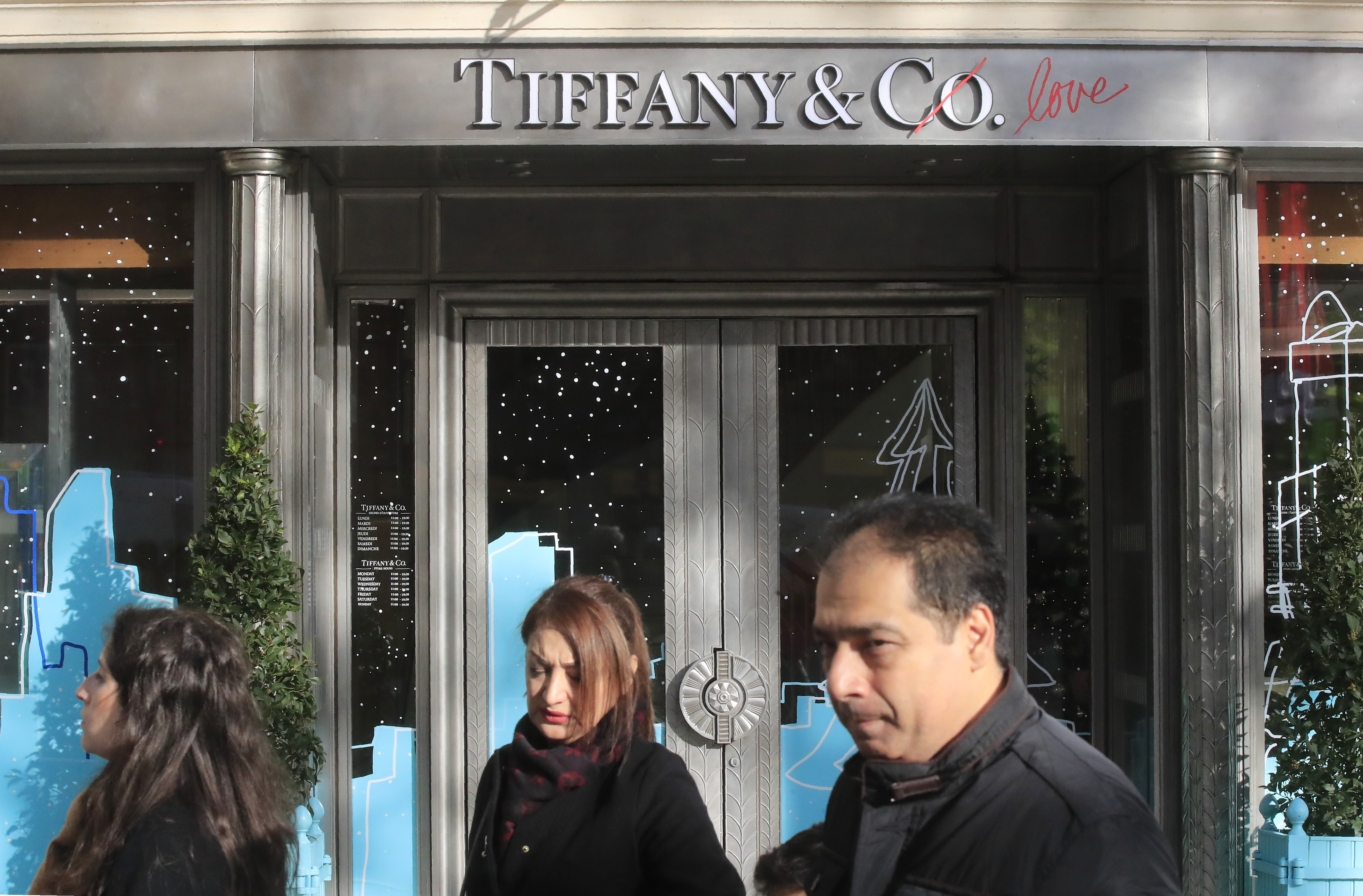 Yearbook: LVMH Vs. Tiffany – Off Again, On Again Luxury Dealmaking