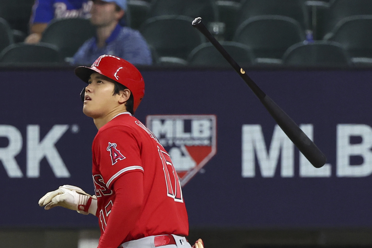 Back-to-back home runs by Semien, Seager propel Rangers past Angels 6-3