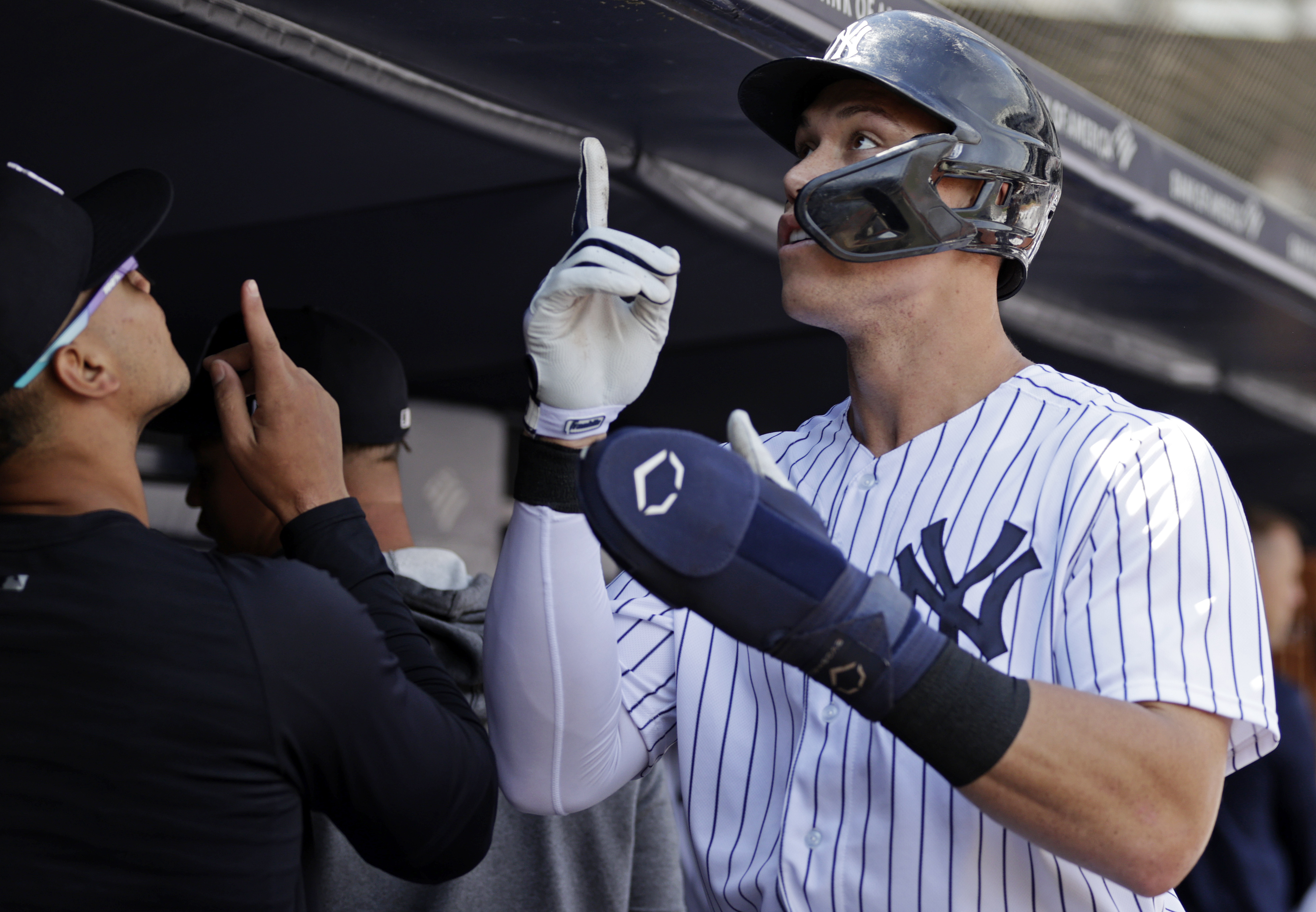 Yanks 1B Rizzo gets epidural, out Rays series with back hurt - The