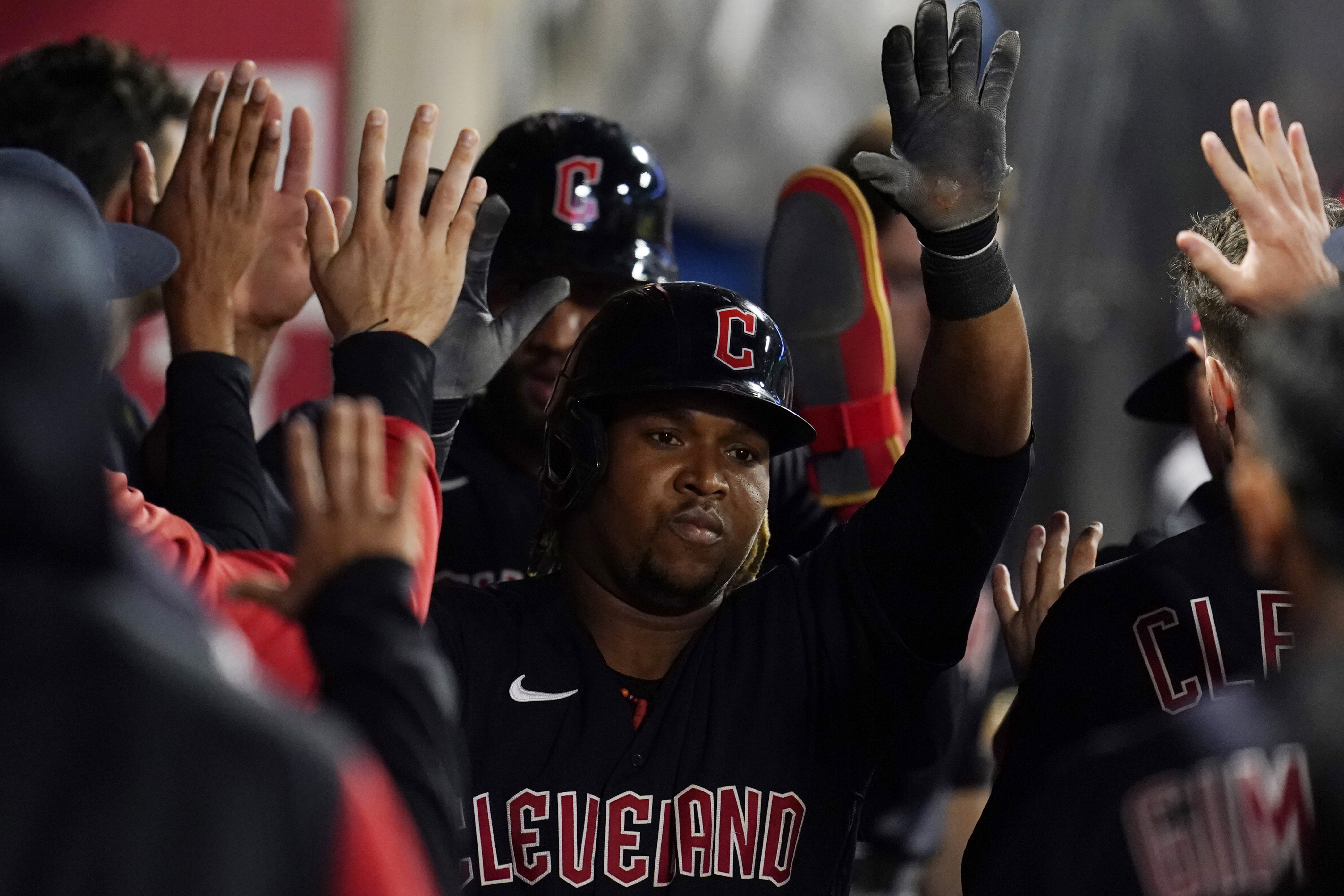 Taylor Ward hits 2 homers, Angels top Guardians 3-0