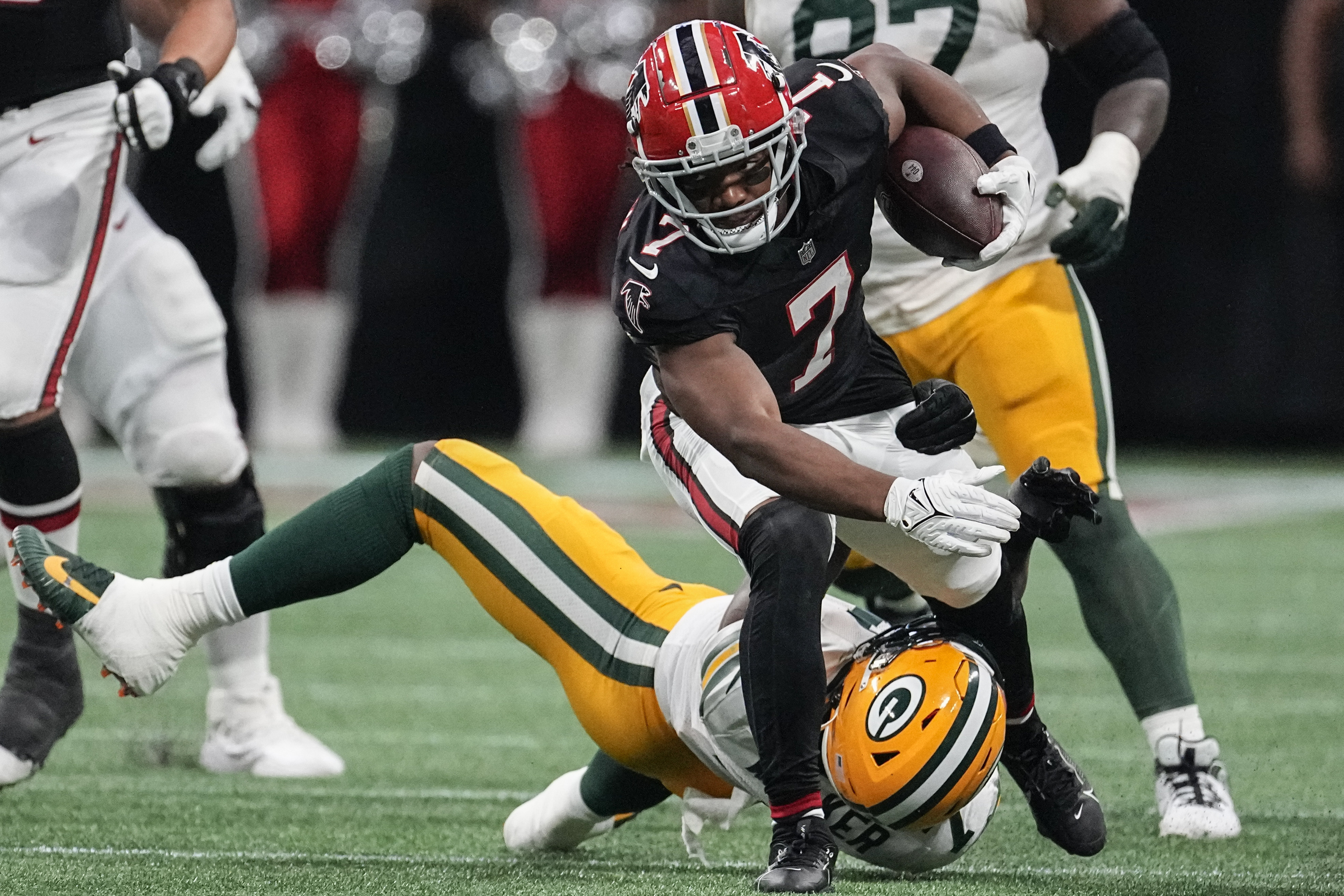 Packers worked out three running backs, including James Robinson