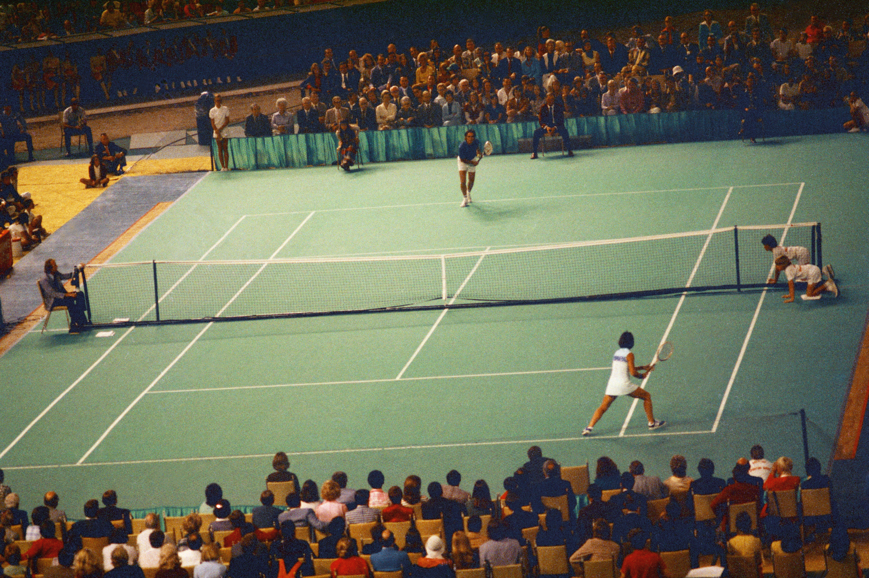 Astrodome Conservancy to commemorate 50th anniversary of historic 'Battle  of the Sexes' tennis match – Houston Public Media