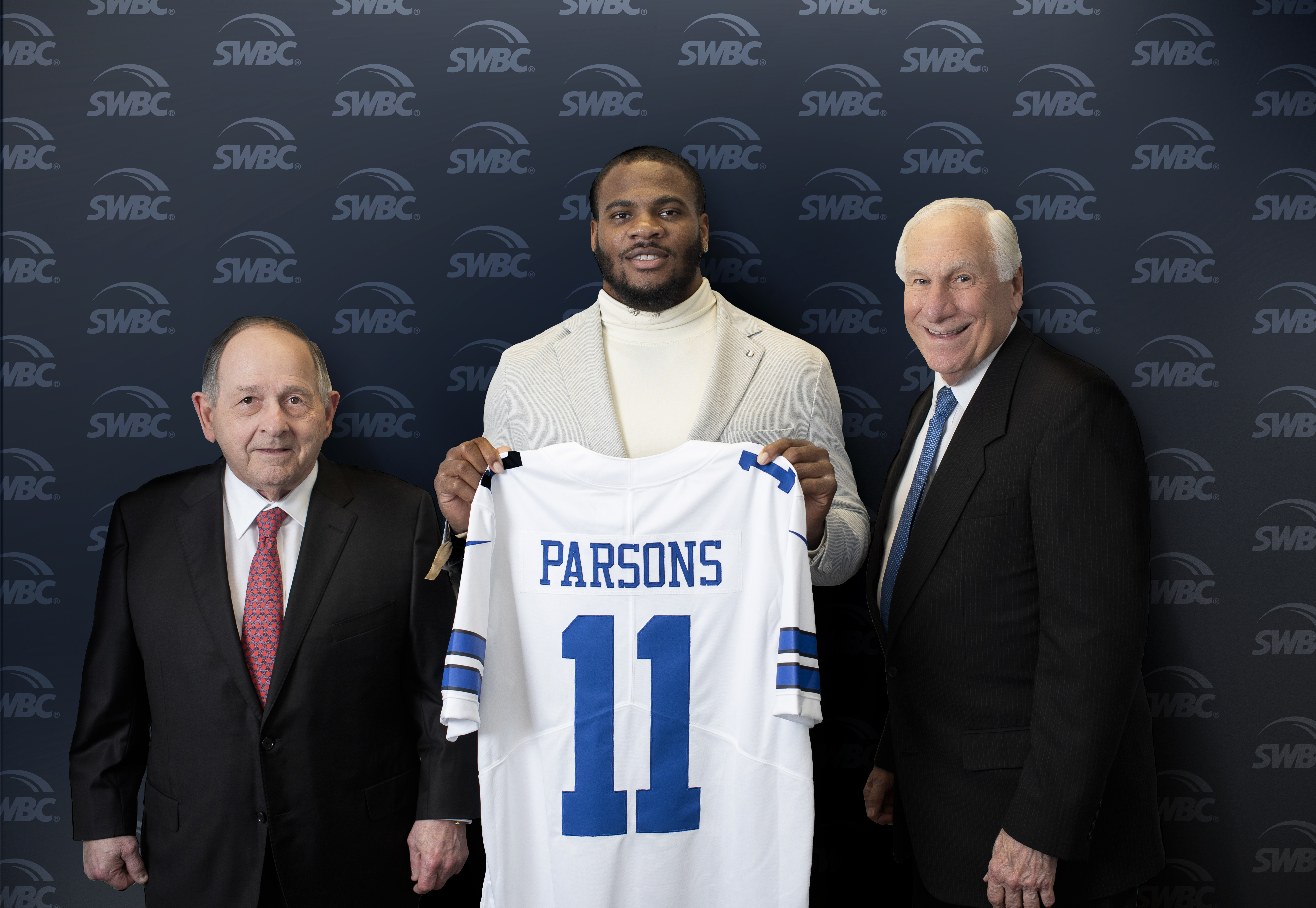 Micah Parsons Wins NFL's Rookie of the Month