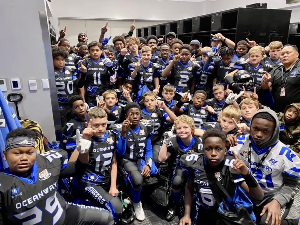 Bucs Celebrate Youth Football