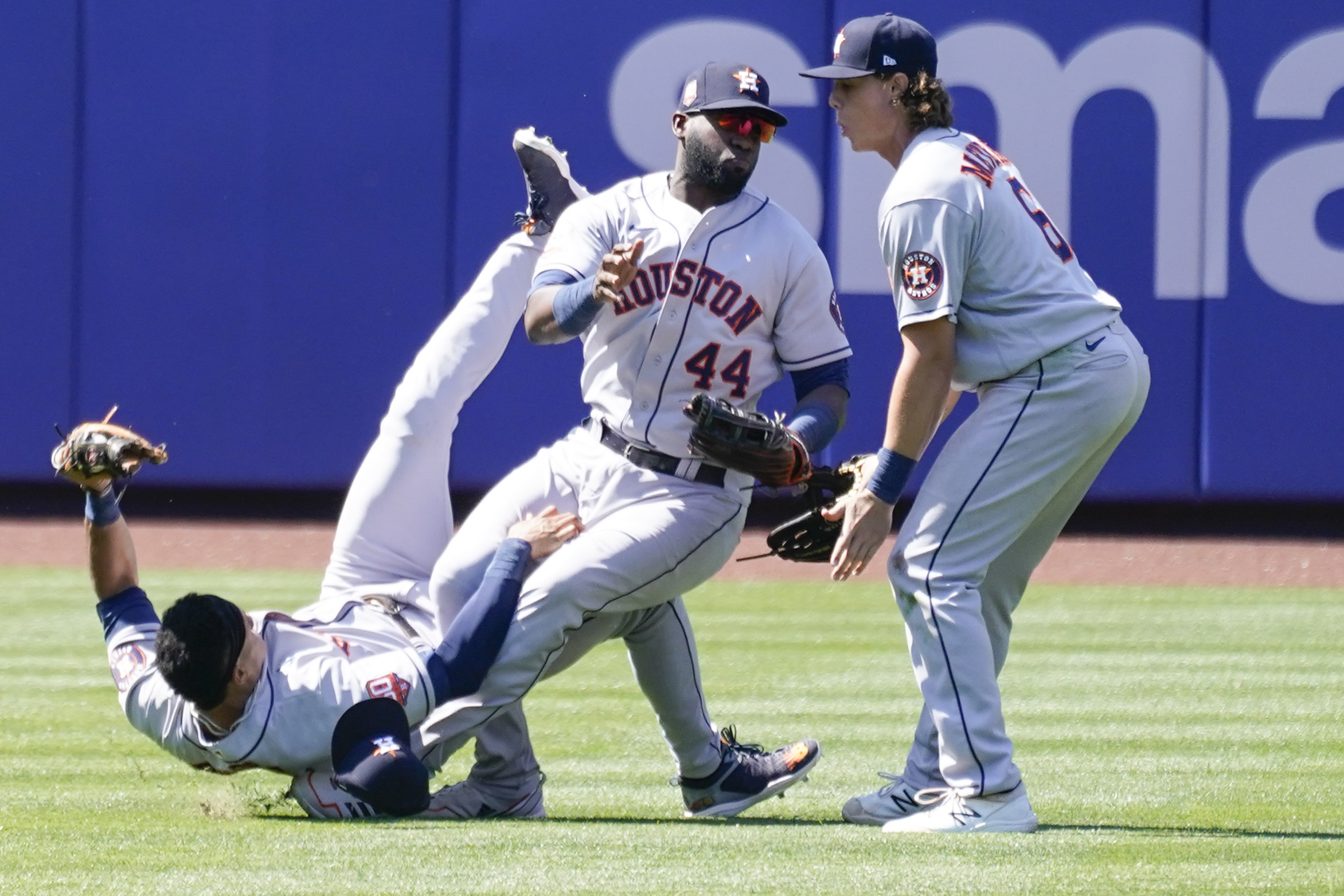 Verlander goes 8, Astros beat Mets 2-0 on Castro's homer - The San