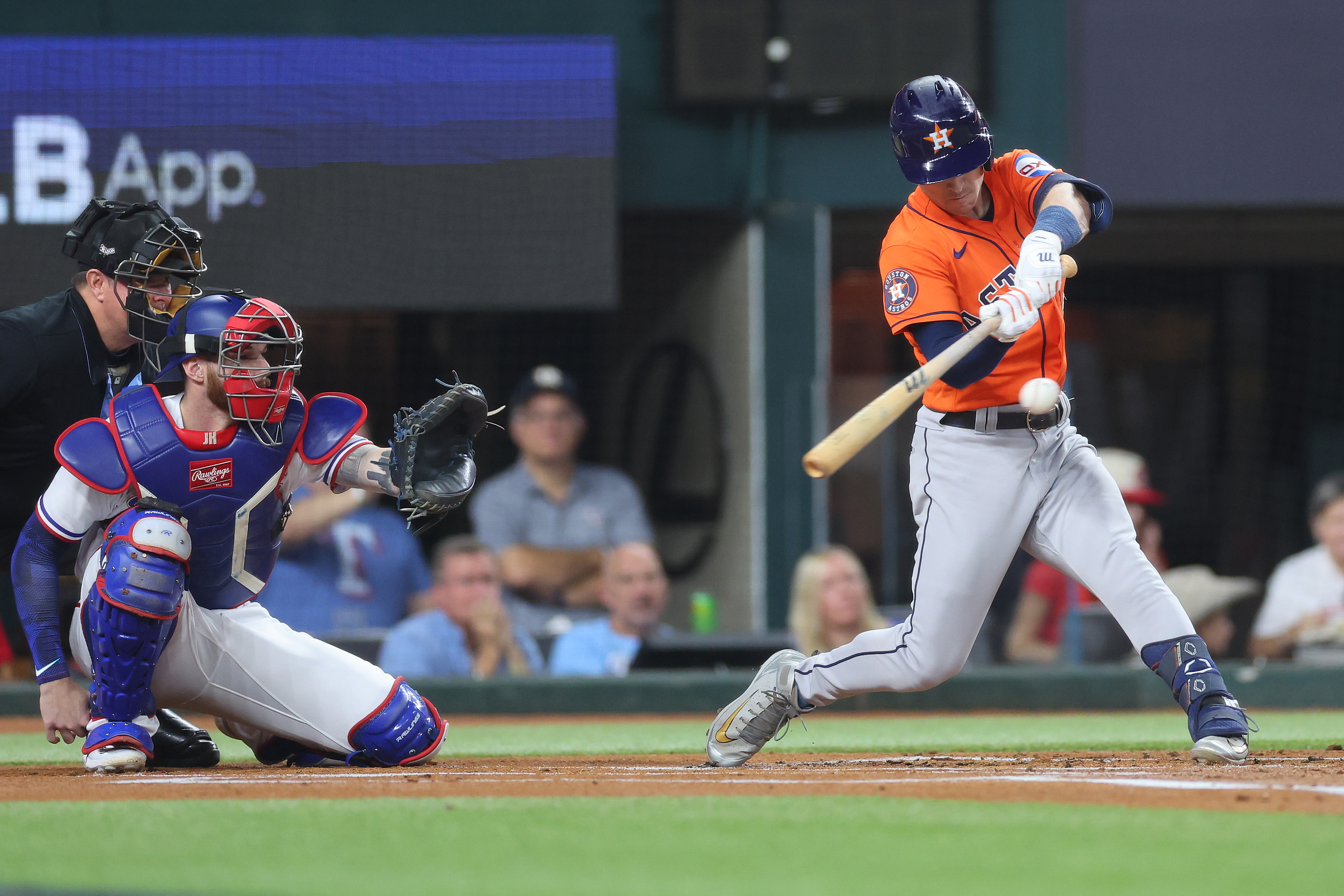 How Will Astros Replace Jose Altuve? Second Baseman Out 8-10 Weeks -  Fastball