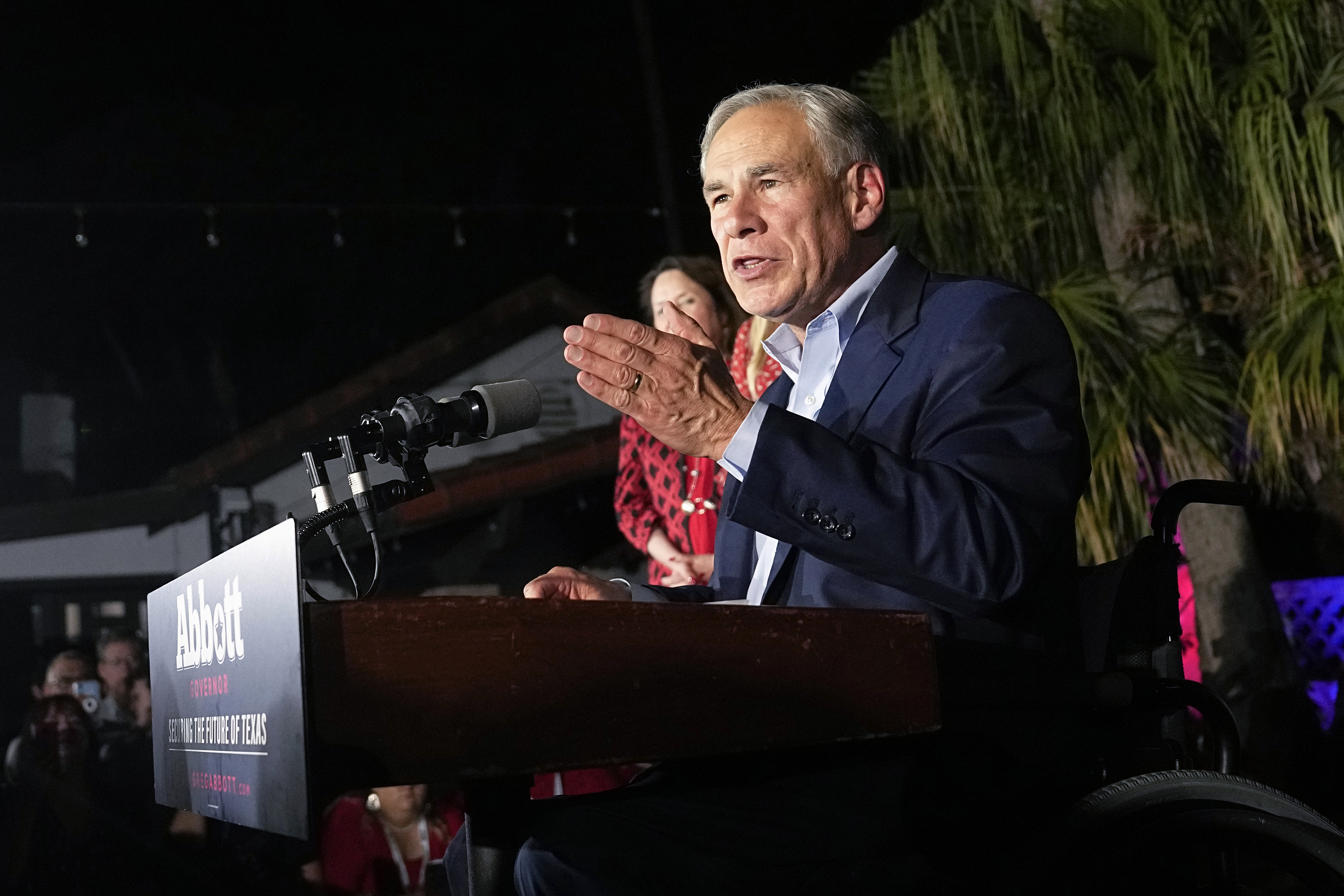 San Antonio's H-E-B among the top donors to Gov. Greg Abbott's $4.7 million  2023 inauguration, Texas News, San Antonio