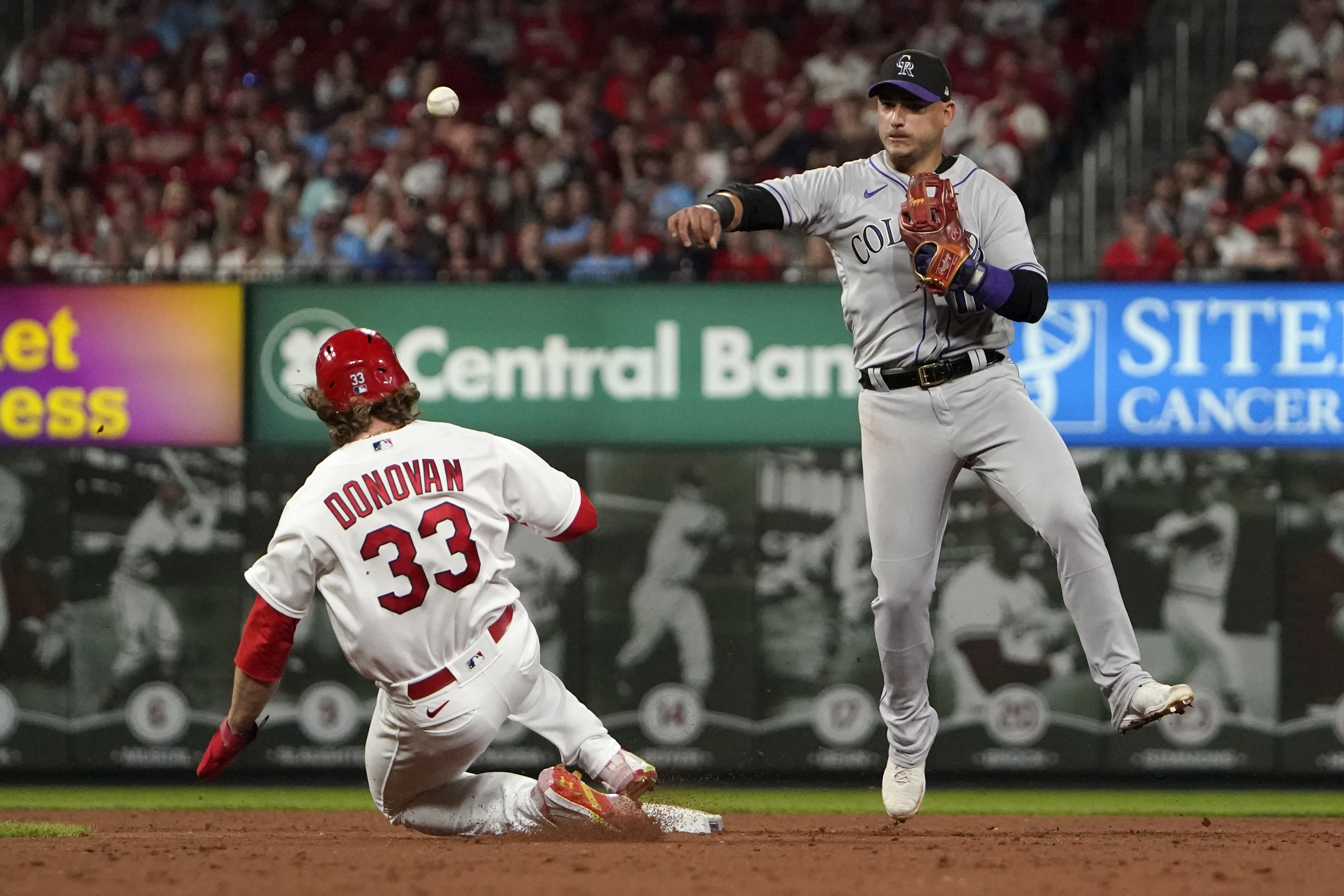 Tyler O'Neill's game-ending HBP lifts Cards over Rockies 5-4