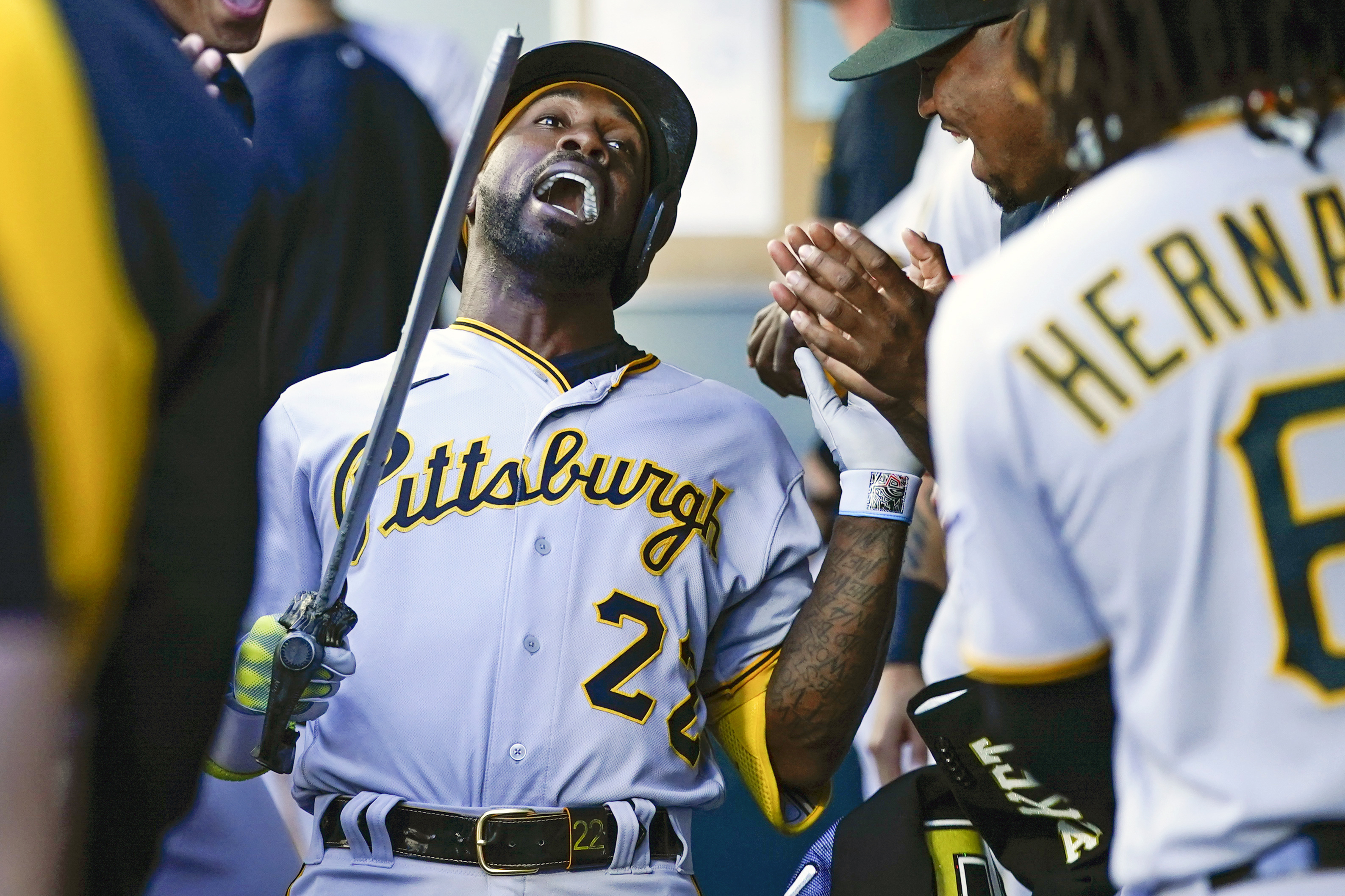 Pirates to revive No. 22 jersey for Andrew McCutchen - Bucs Dugout