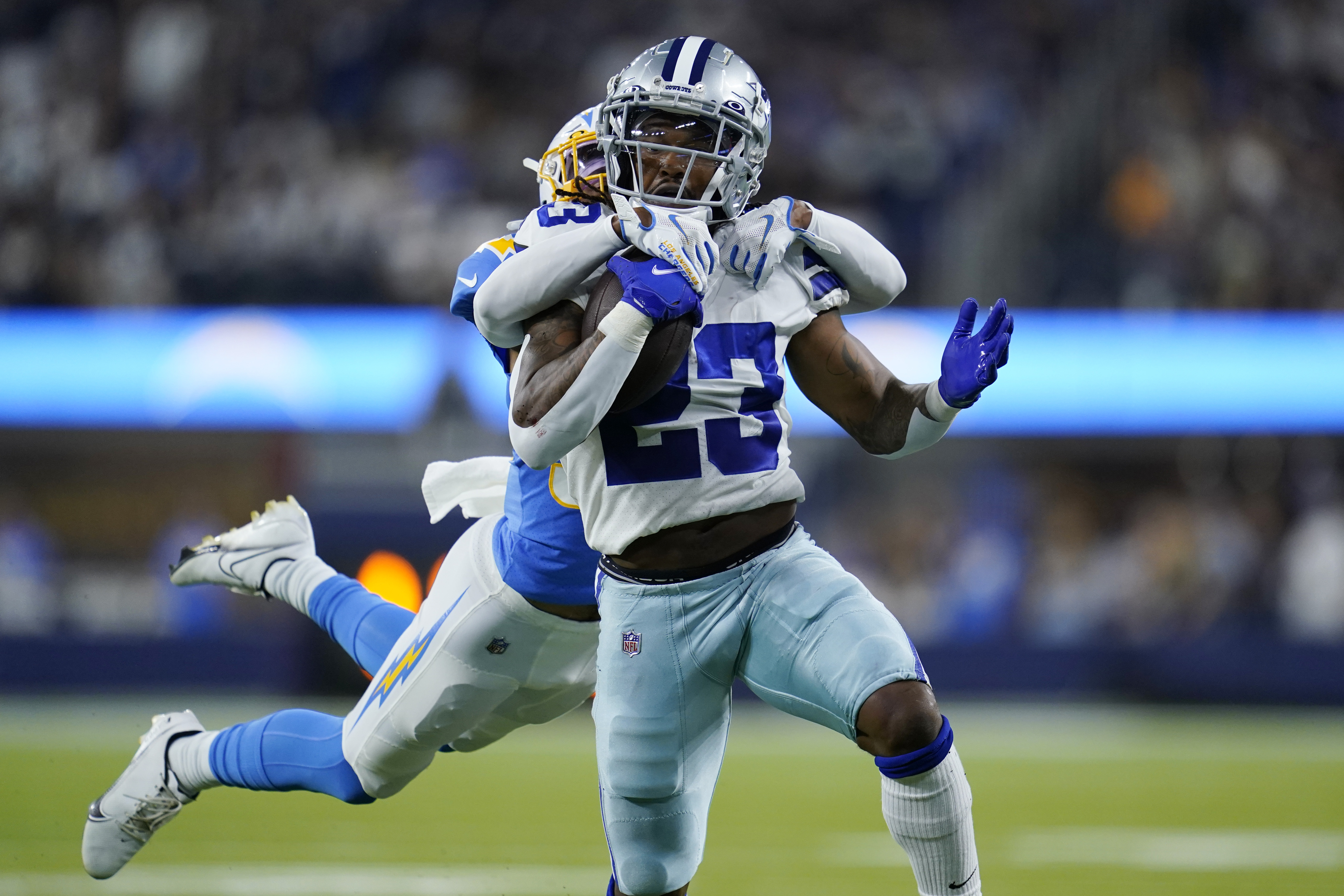 Turpin has kickoff, punt return TDs in Cowboys win over Chargers