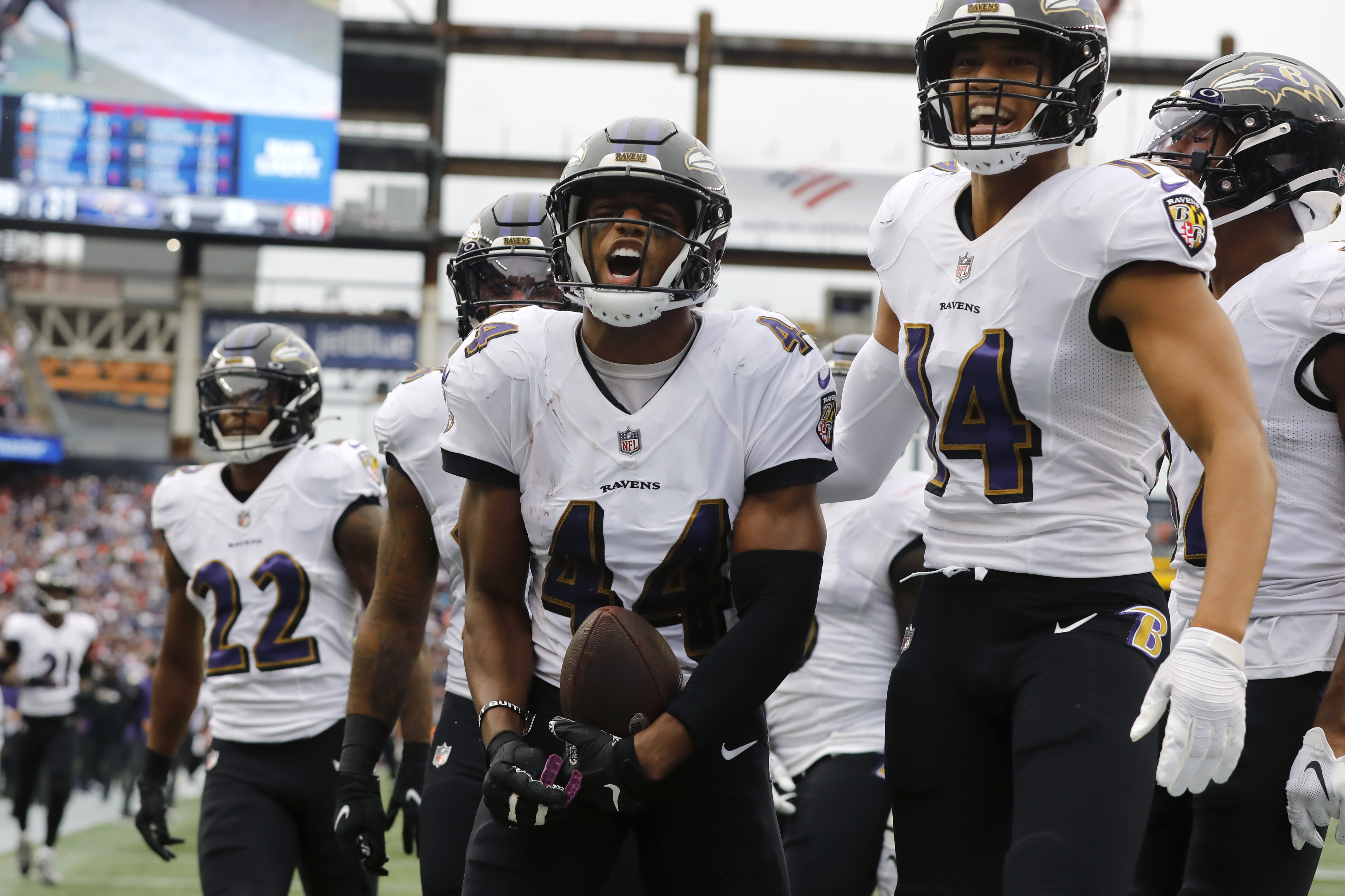 Ravens 37, Patriots 26: New England falls to 1-2 this season