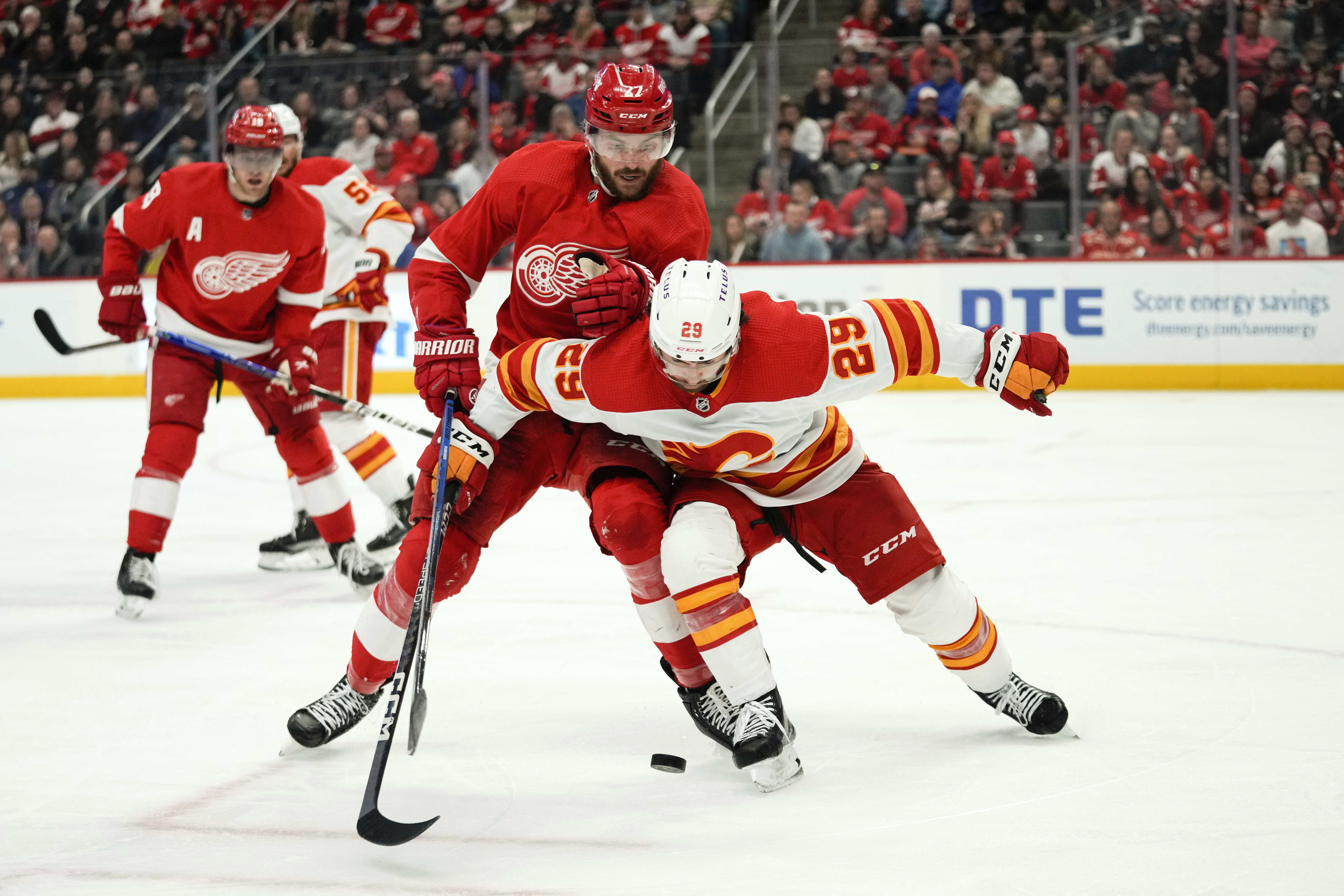 Red Wings Fall To Lightning 7-6 In OT As Bertuzzi Scores 4 Goals