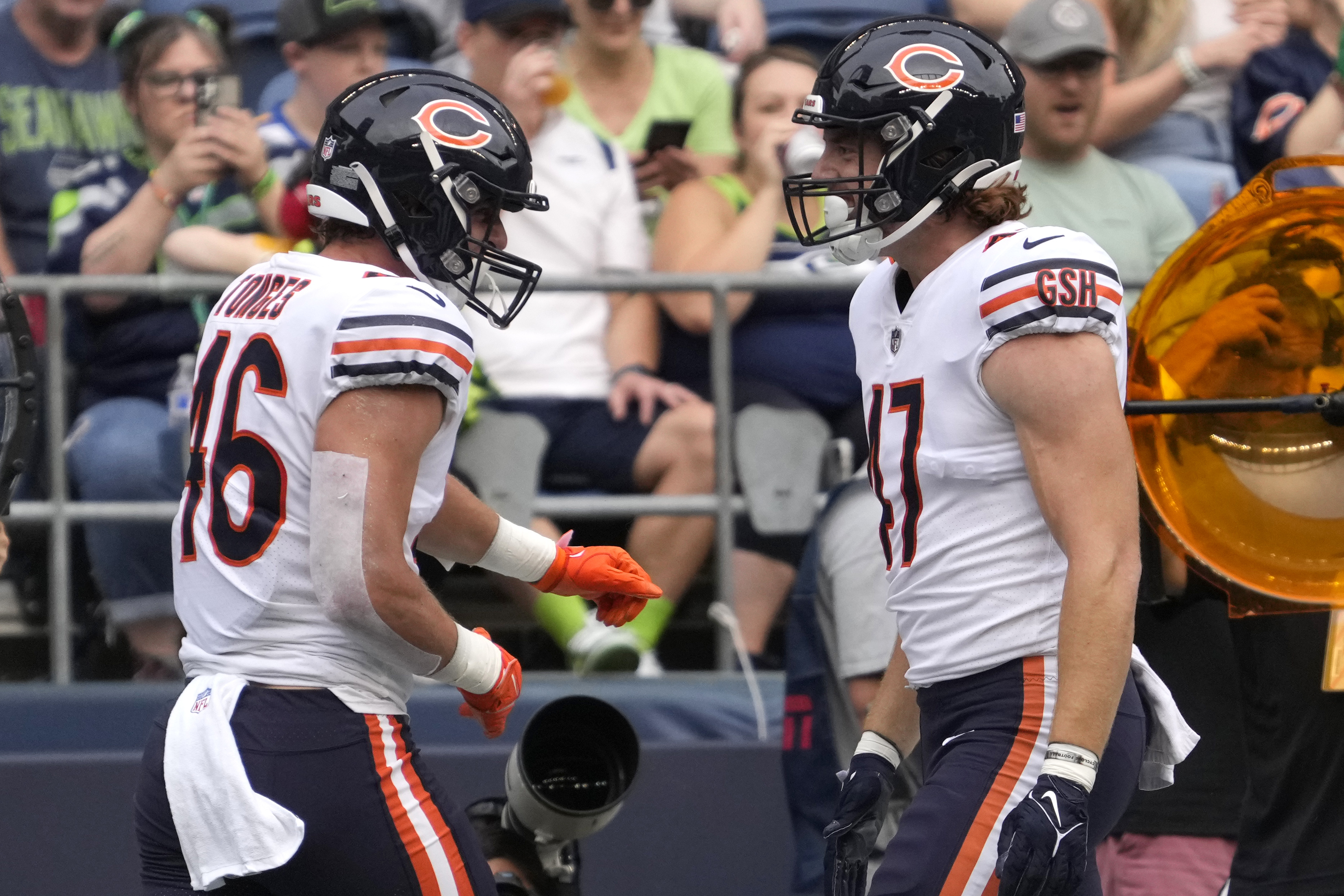 Smith, error-prone Seahawks struggle in 27-11 loss to Bears – KGET 17