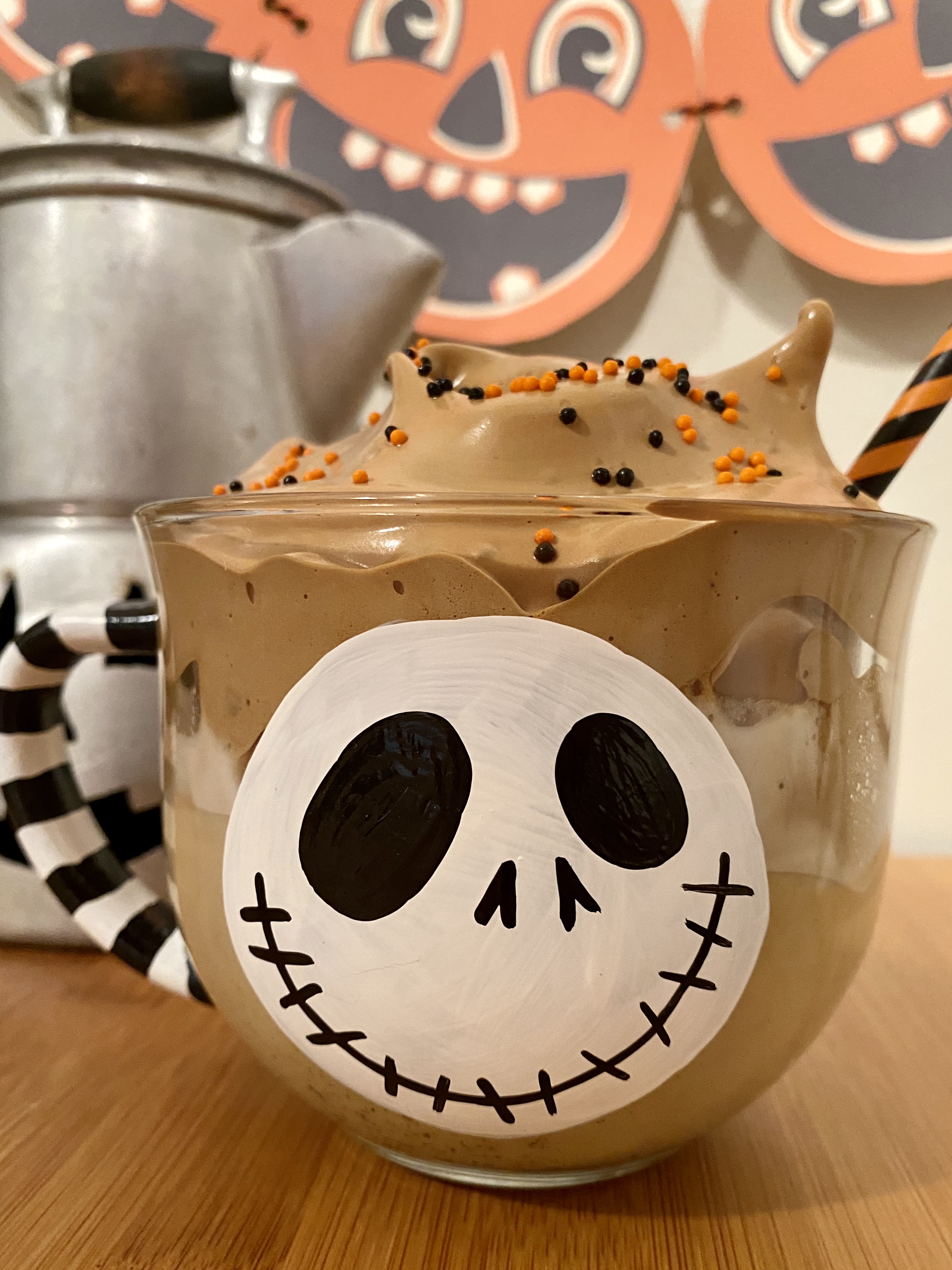 Attention Psl Lovers Houston Halloween Blogger Shares Scary Good Coffee Recipe