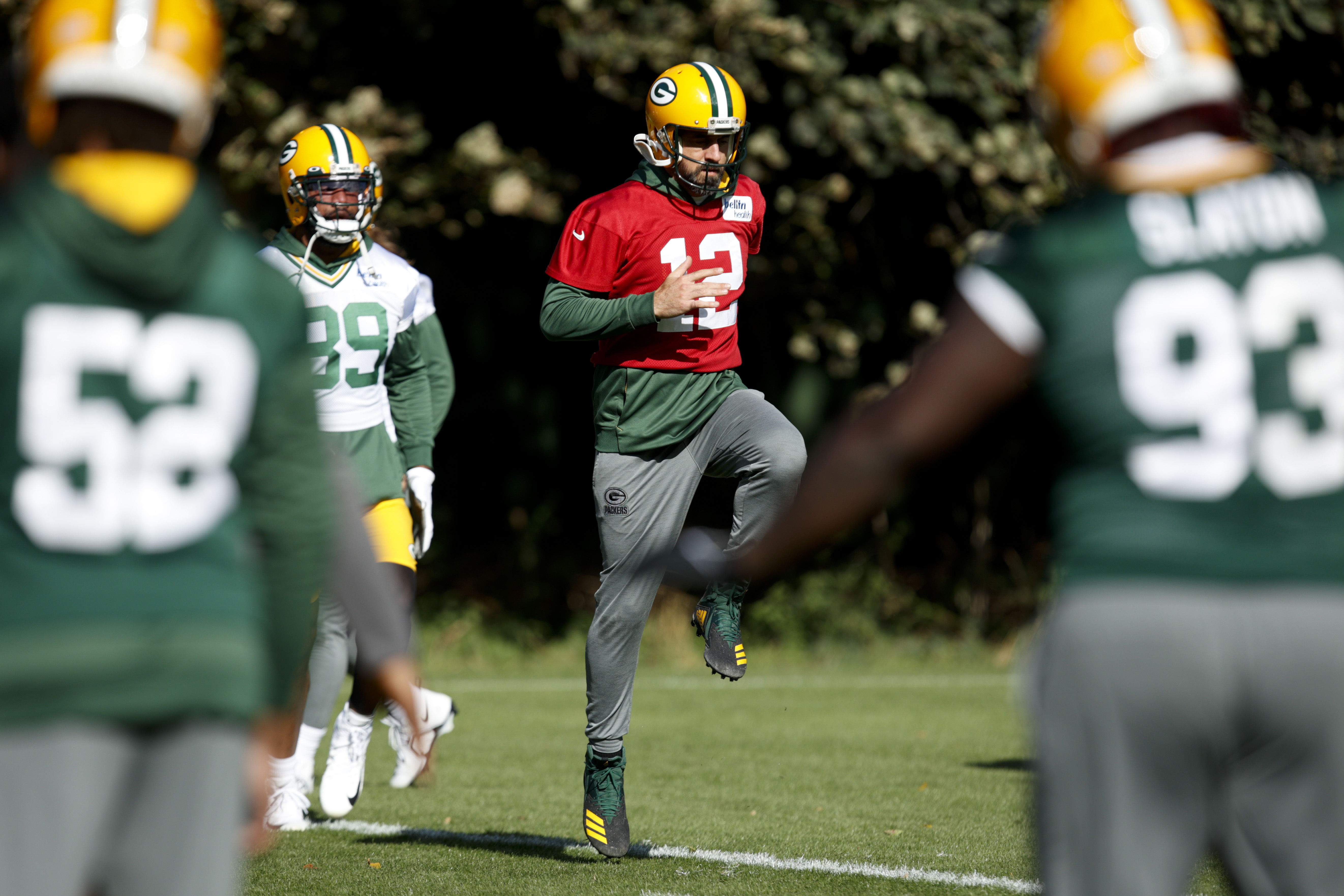 Aaron Jones gets first Lambeau Leap of the 2022 season