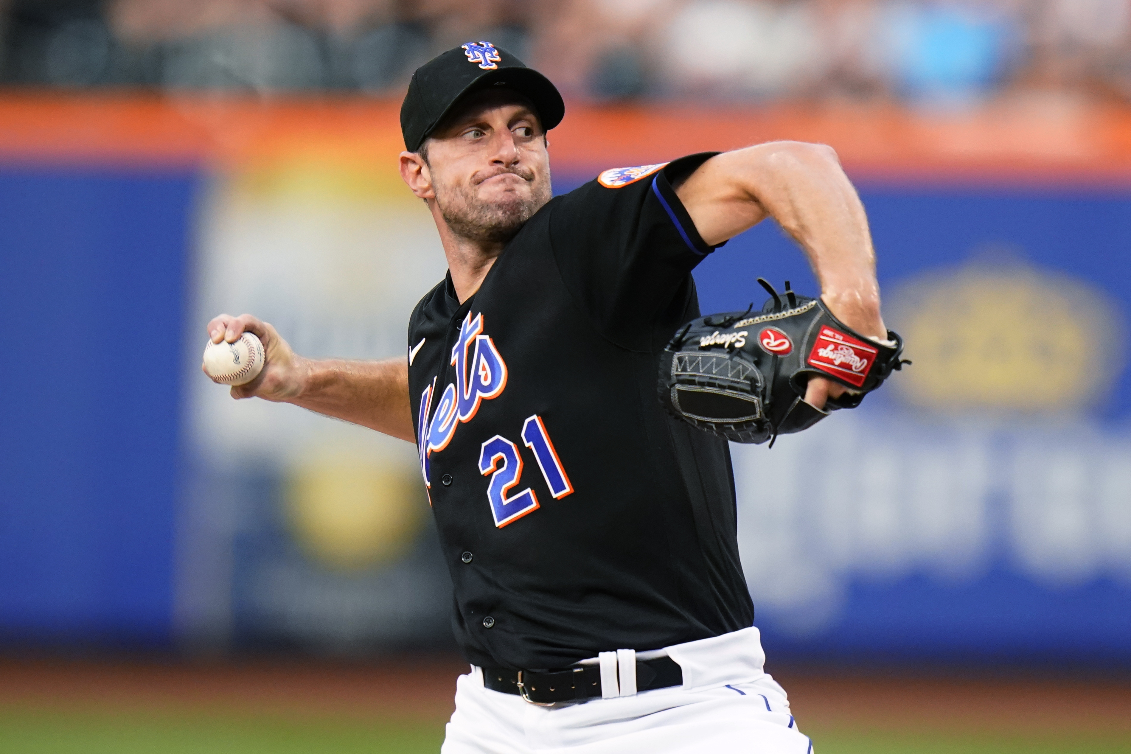 Why the Mets are starting Max Scherzer in Game 1 and holding Jacob