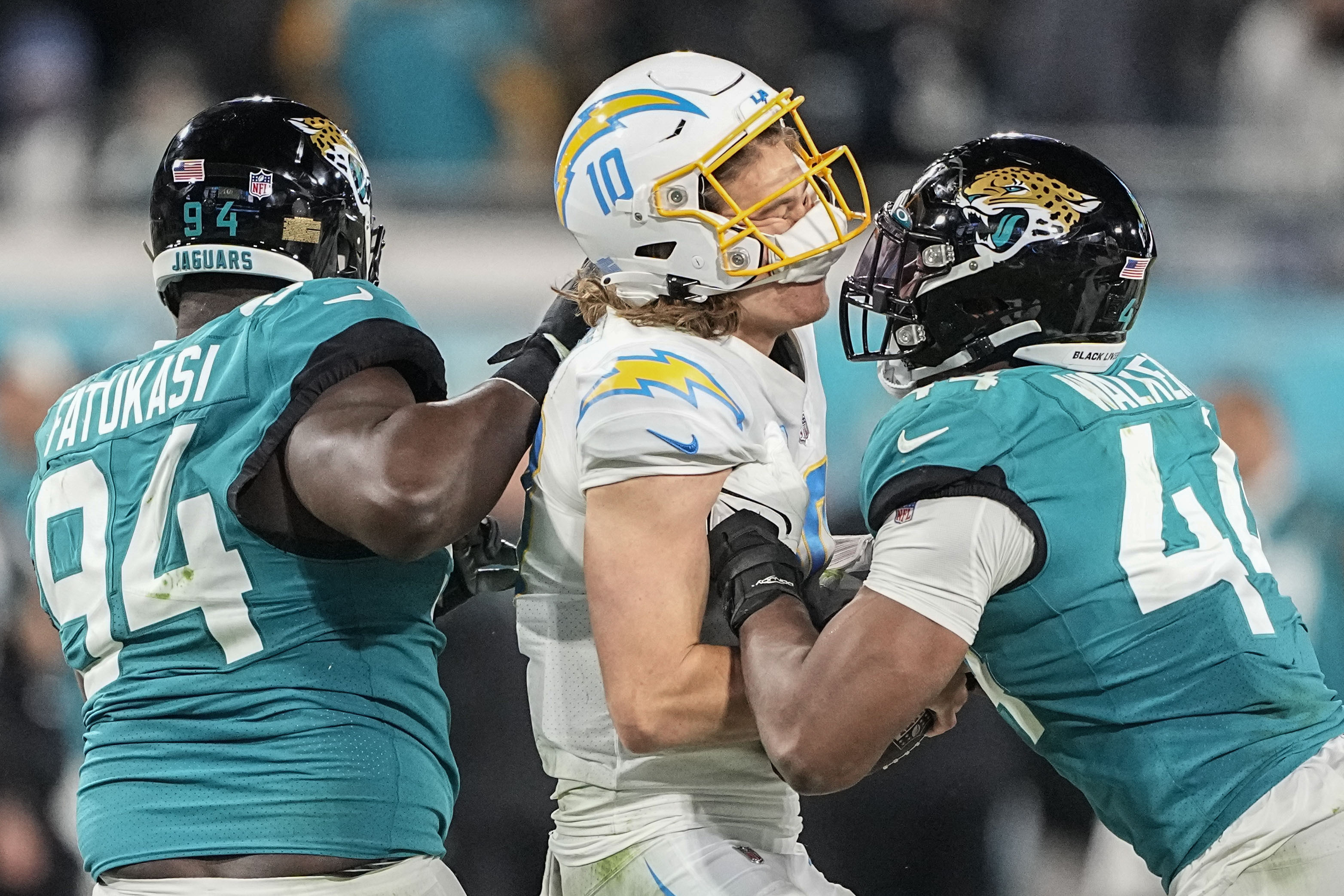Herbert, Staley ponder what went wrong in collapse at Jags – KGET 17