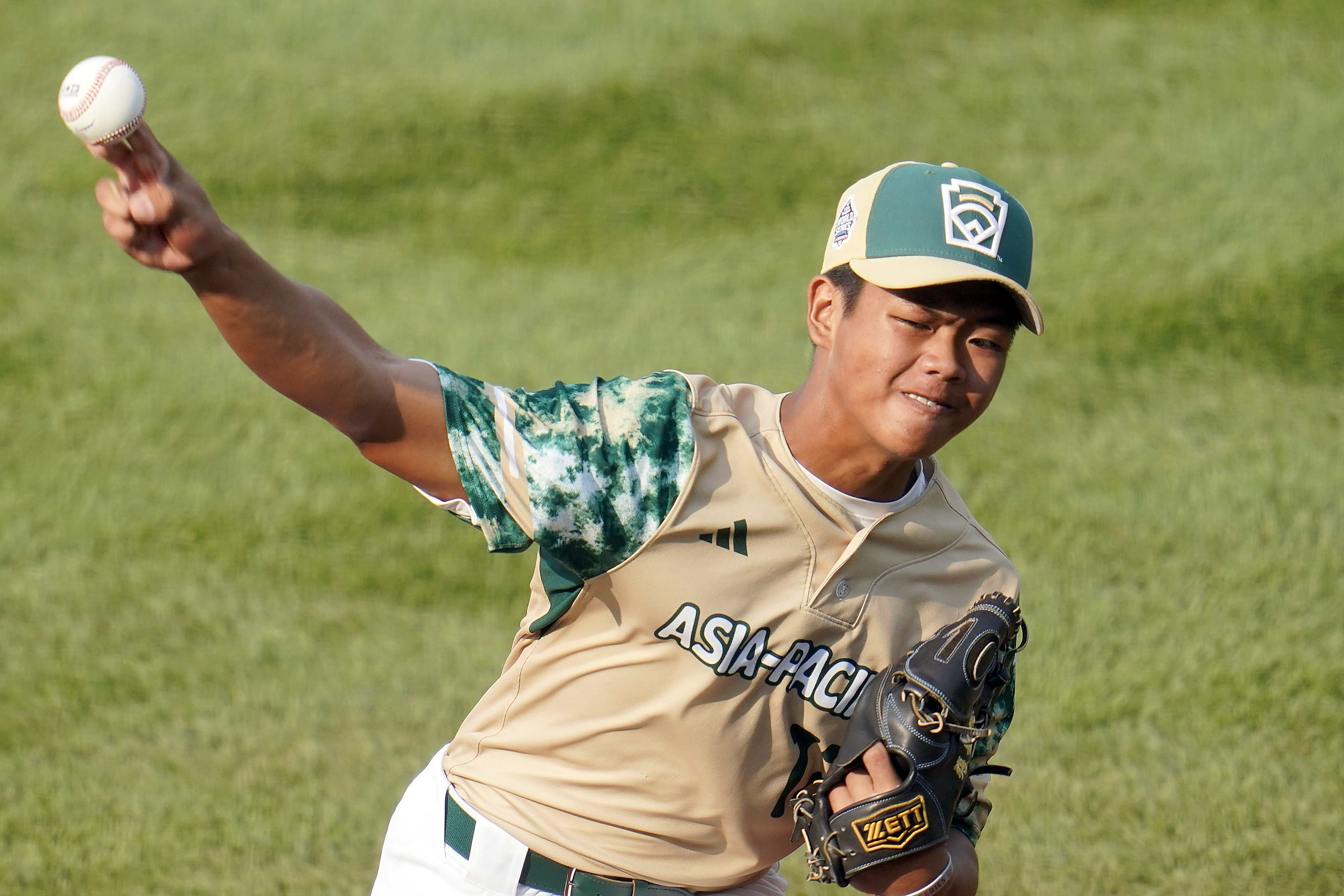 Little League World Series: Palm City, Fla., plays in Miami Dolphins colors