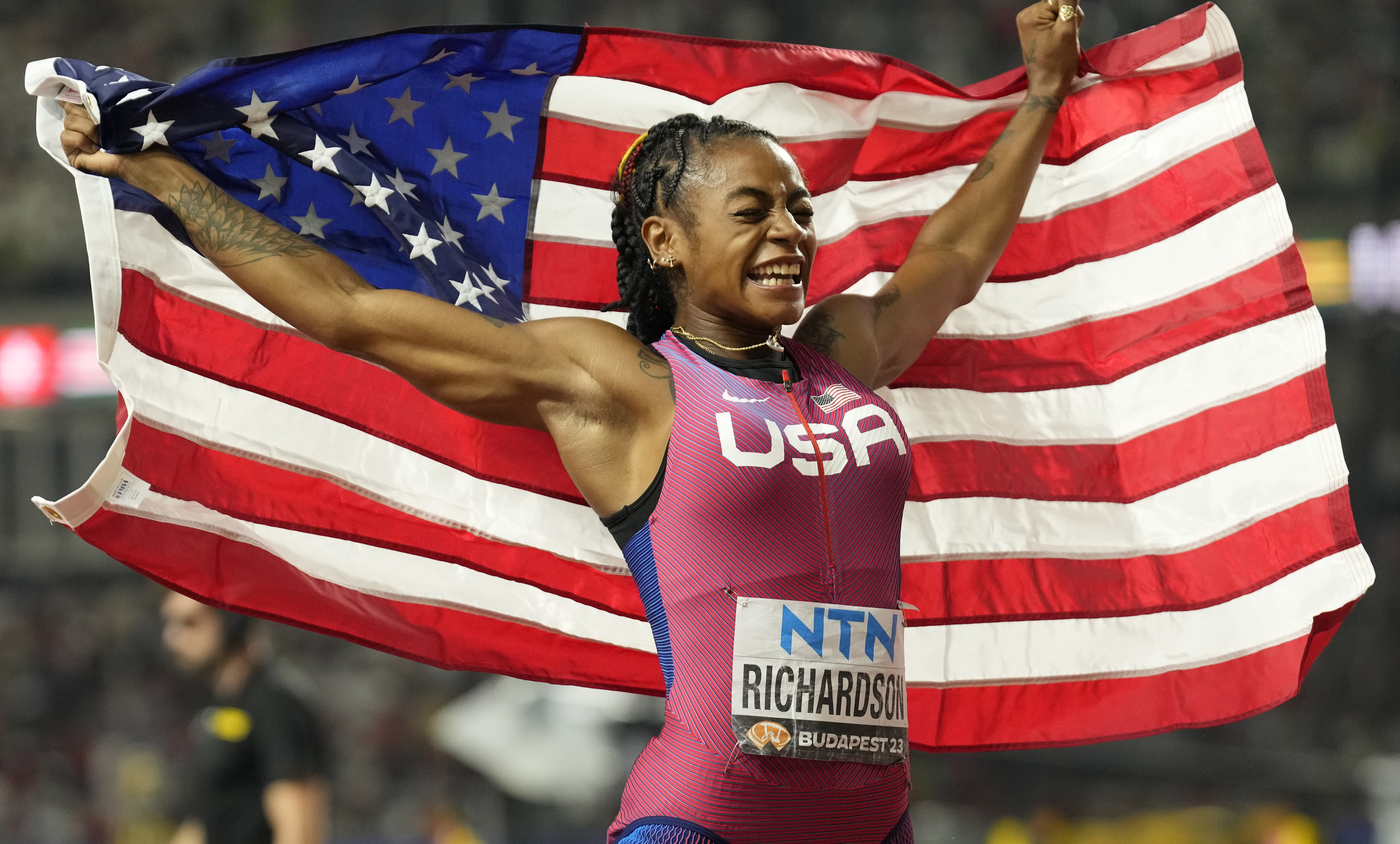 Sha'Carri Richardson wins 100, claims fastest woman in world title