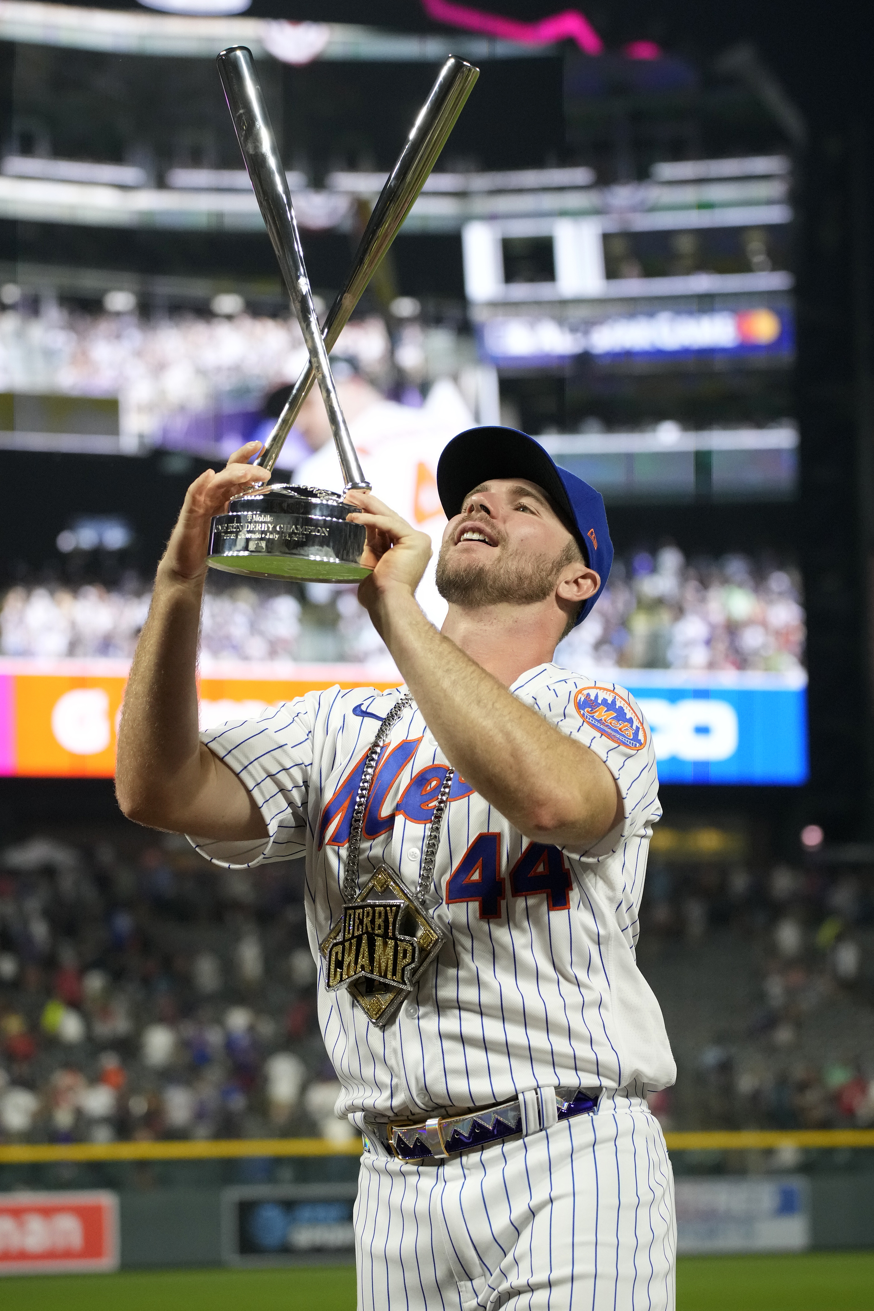 MLB: Home Run Derby 2021 Final Round - Pete Alonso vs Trey Mancini