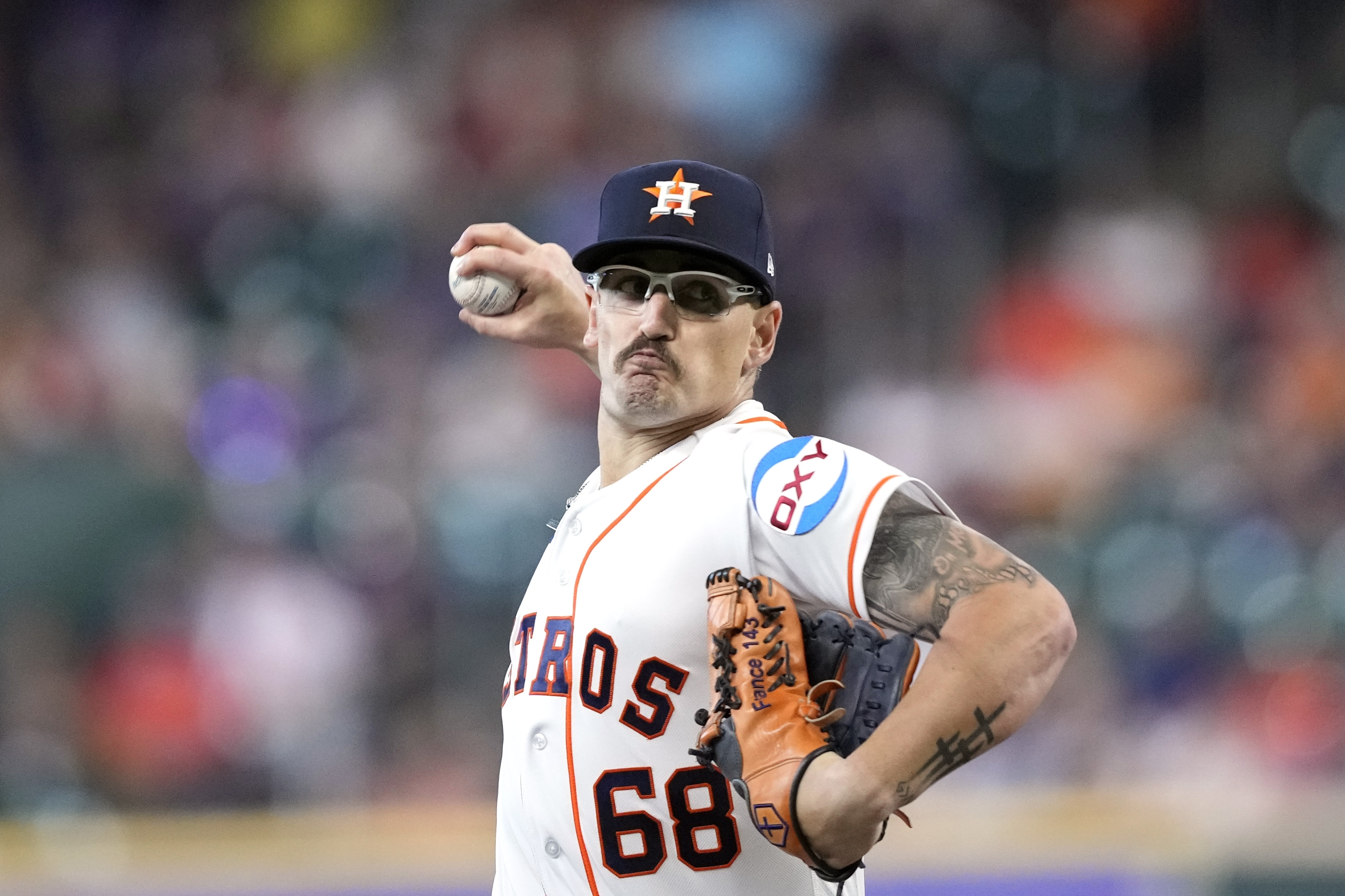 Houston Astros remain banged up, but reinforcements are on the way