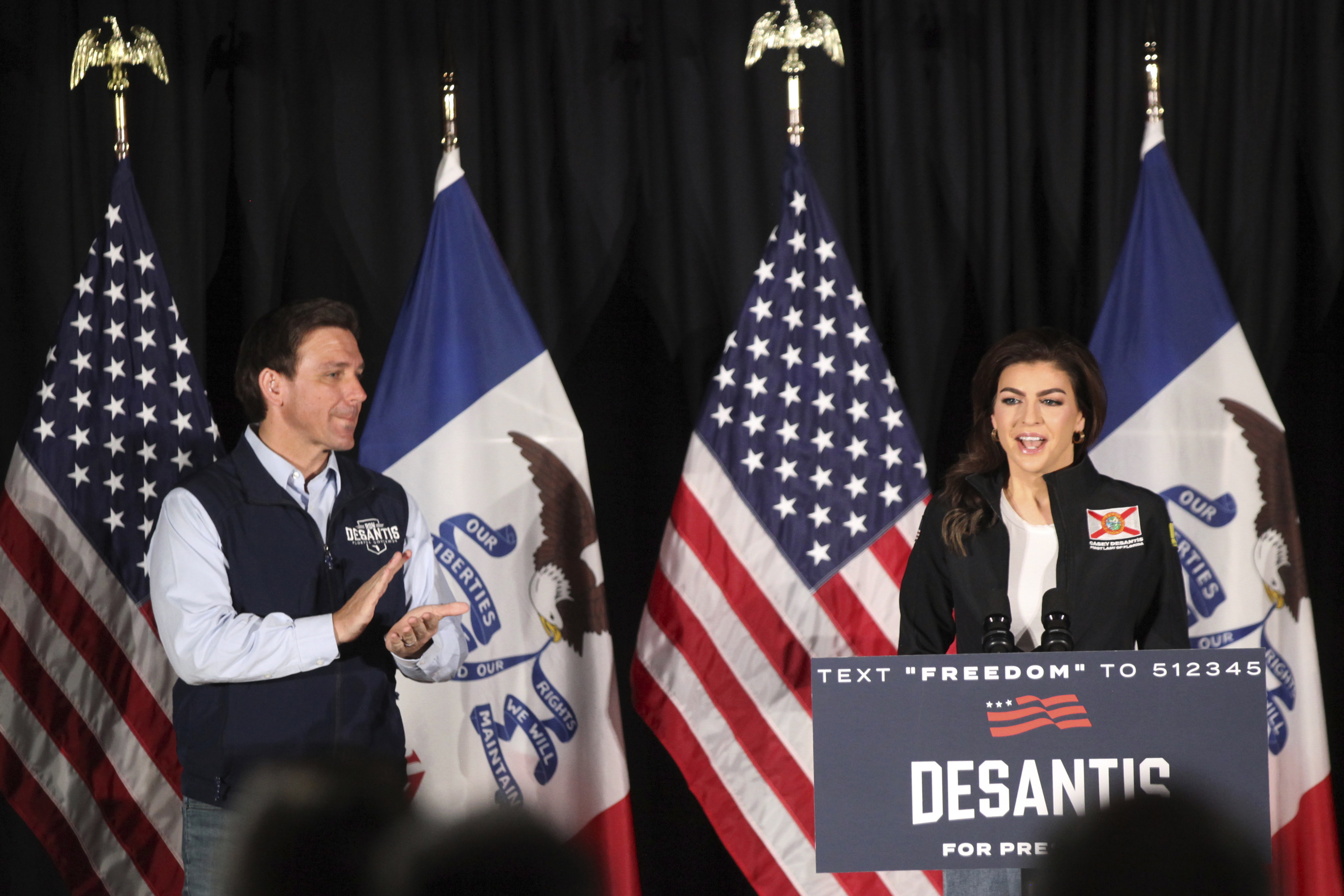 DeSantis plays up his personal side — and swipes at Trump — during campaign  blitz across Iowa