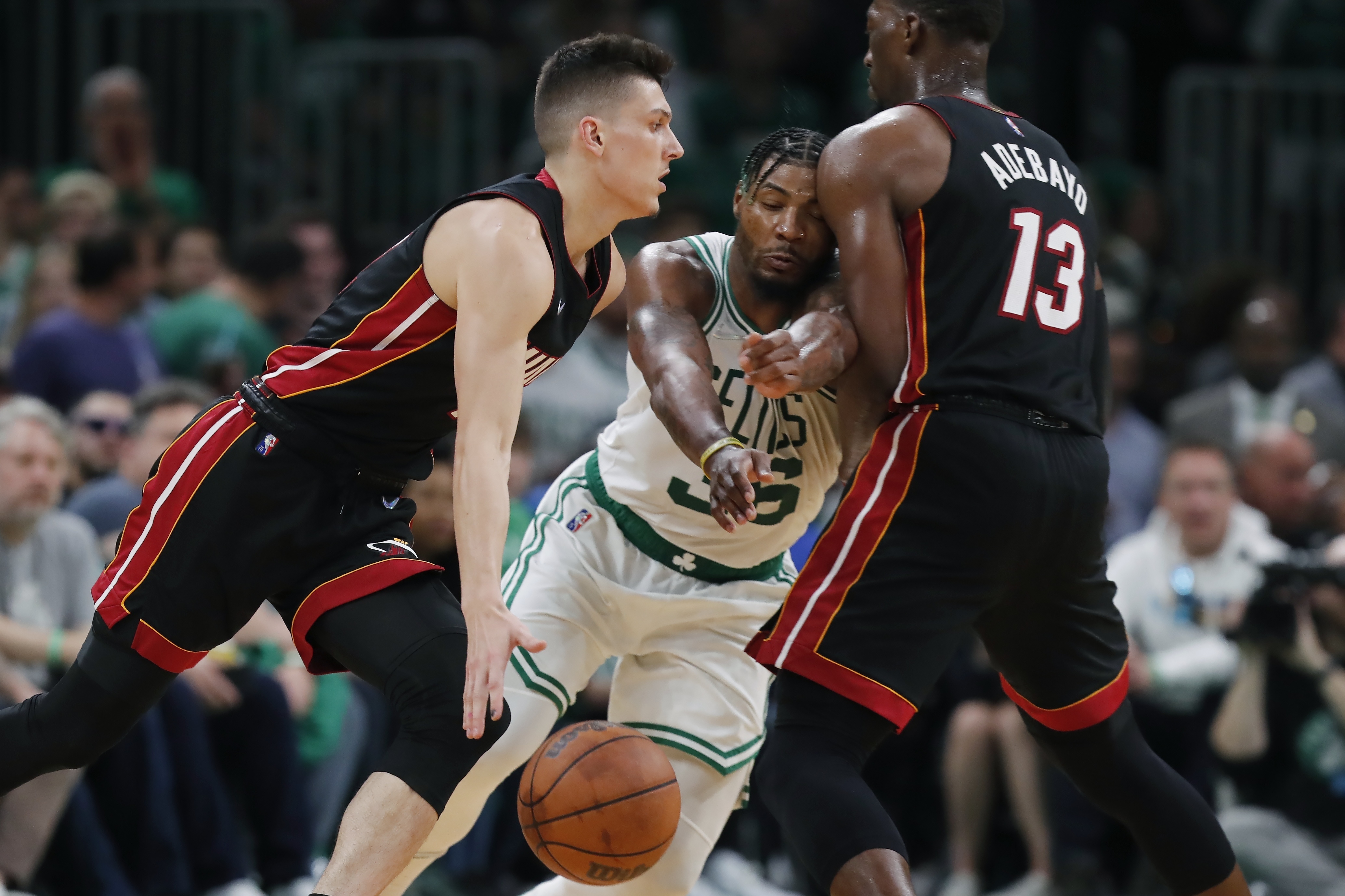 SOURCE SPORTS: Jayson Tatum Wears Kobe Bryant Arm Band During Game