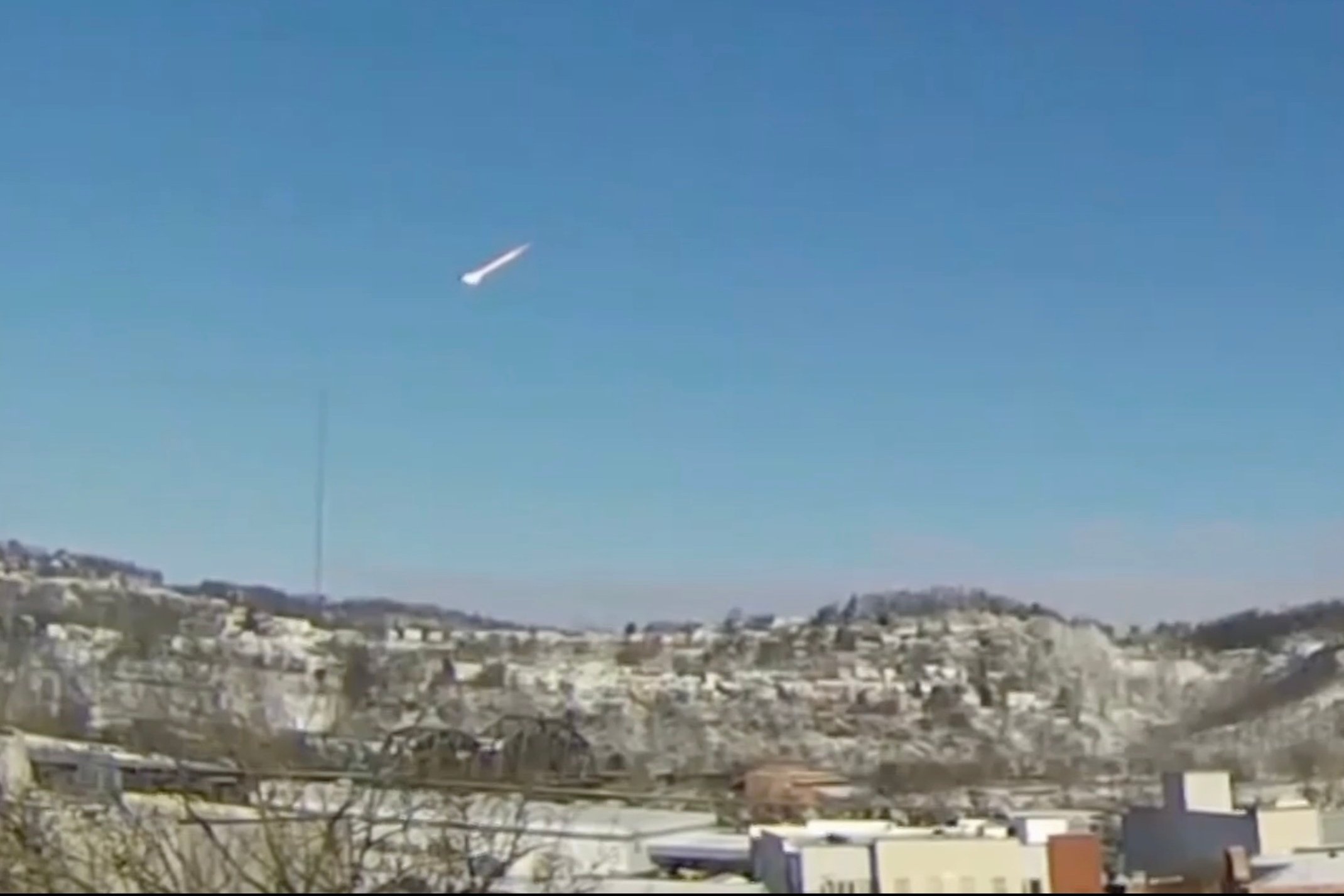 Seven-ton meteor that fell from the Cleveland sky could be seen 