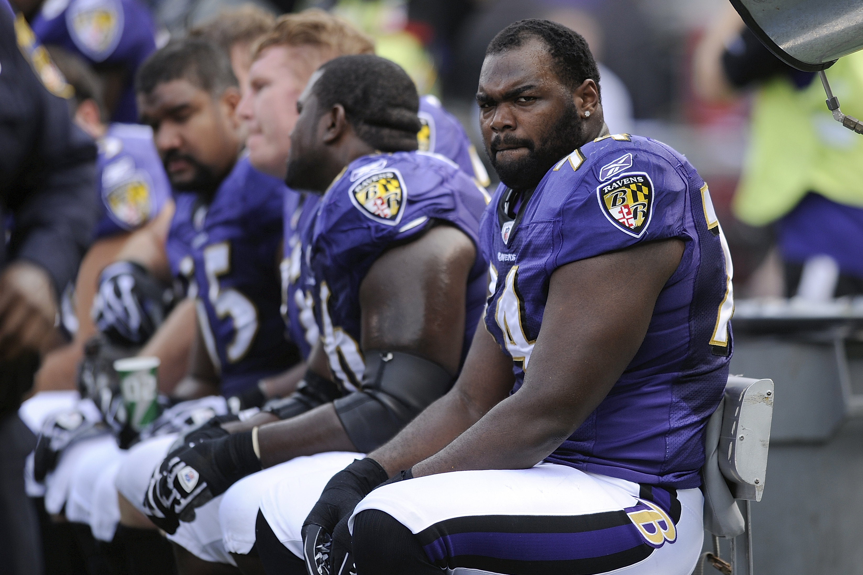 Michael Oher meets fans at book signing in Baltimore