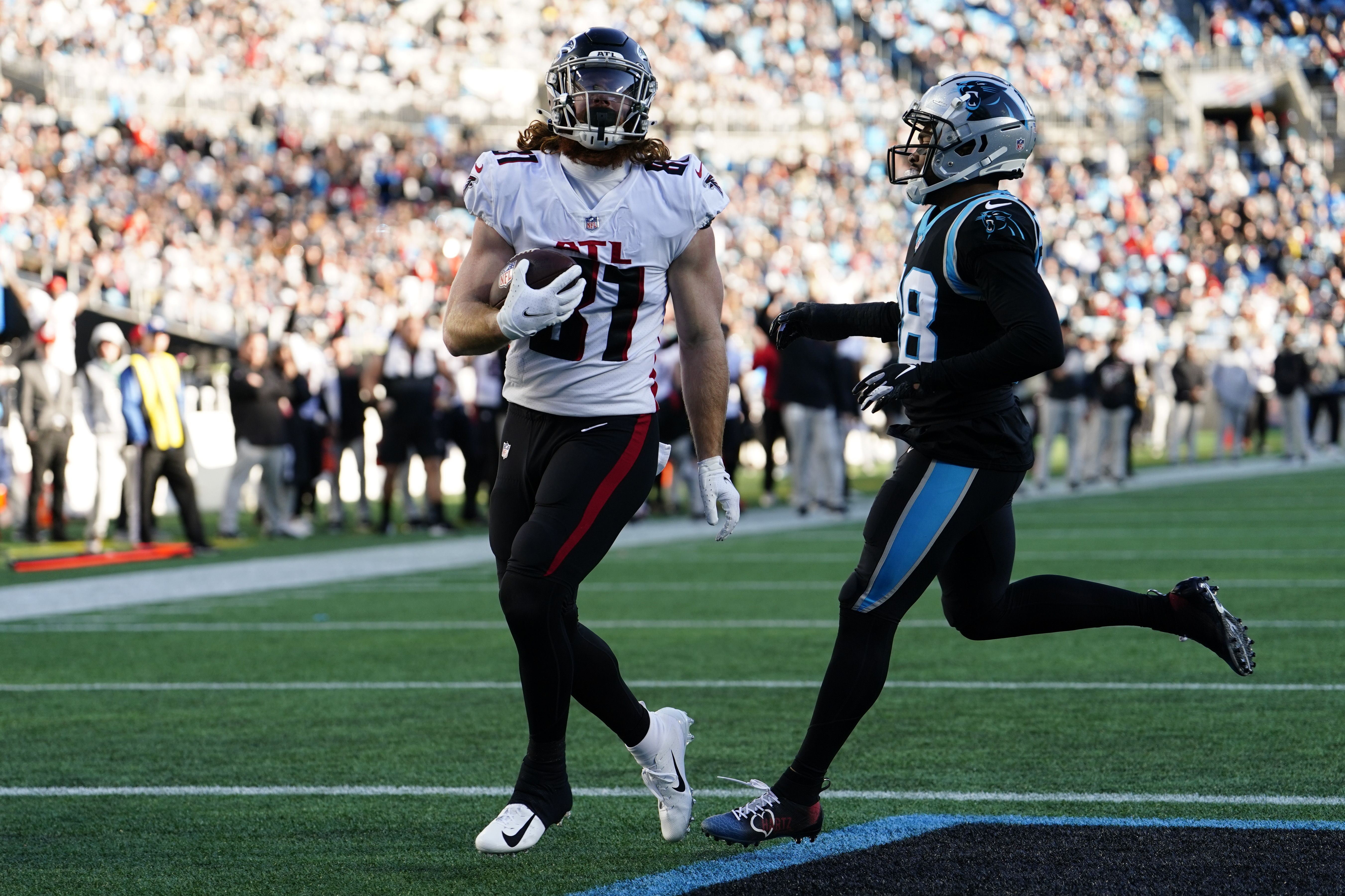 Ryan, Falcons stay hot on the road, beat Panthers 29-21