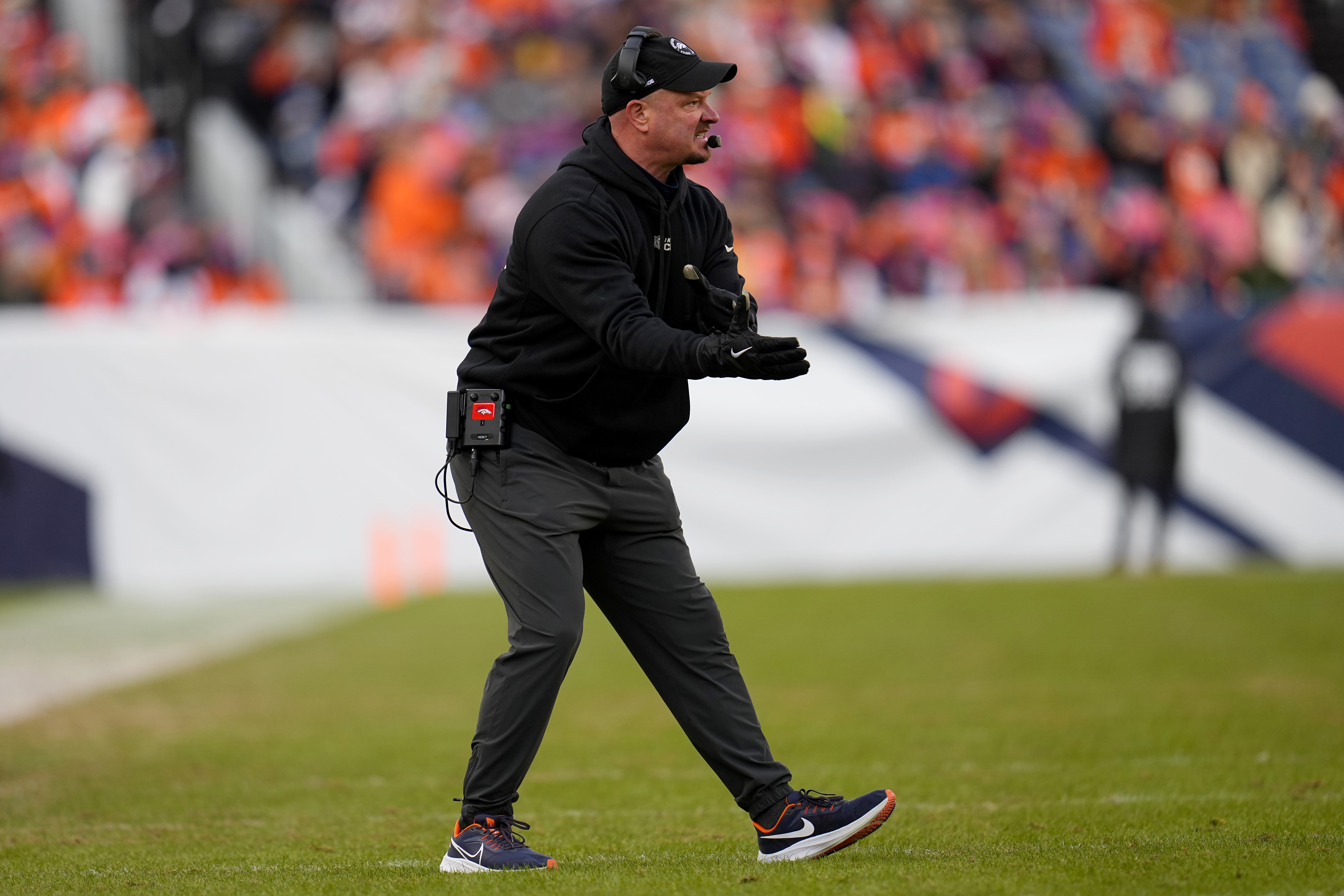 Denver Broncos fire rookie head coach after 4-11 start 