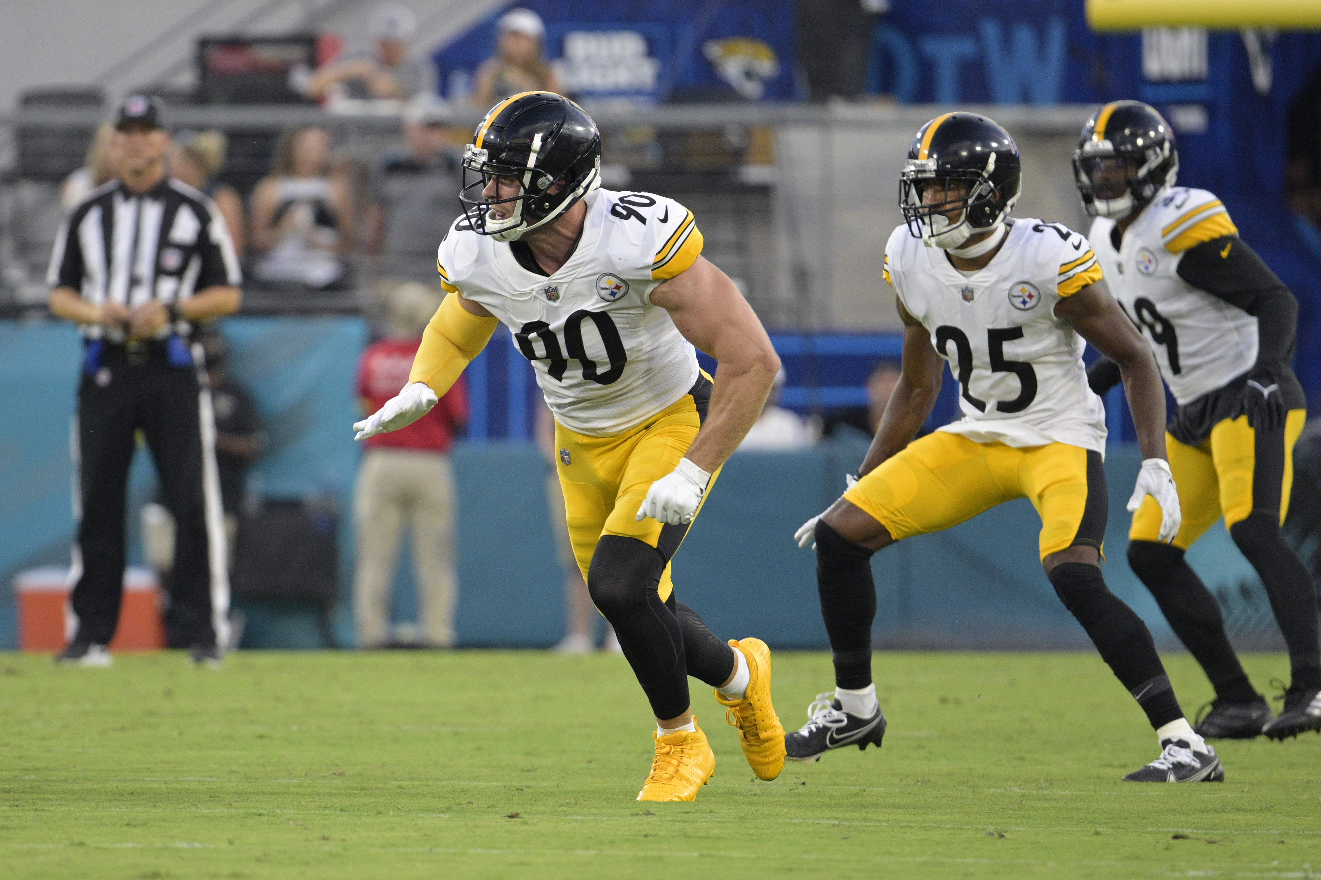 Steelers' Watt out for Sunday's game