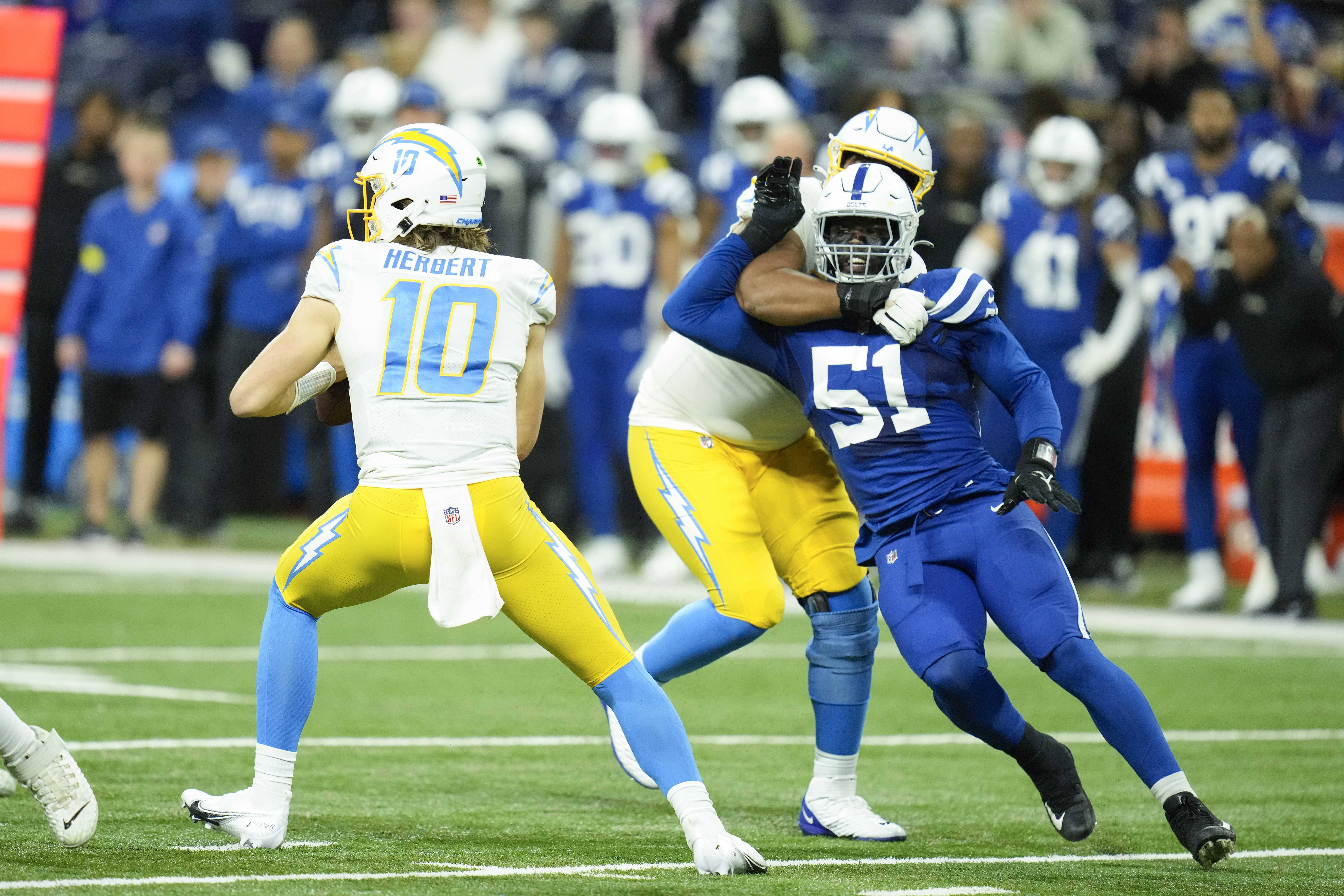 Chargers Reach Playoffs, Beat Foles, Overmatched Colts 20-3