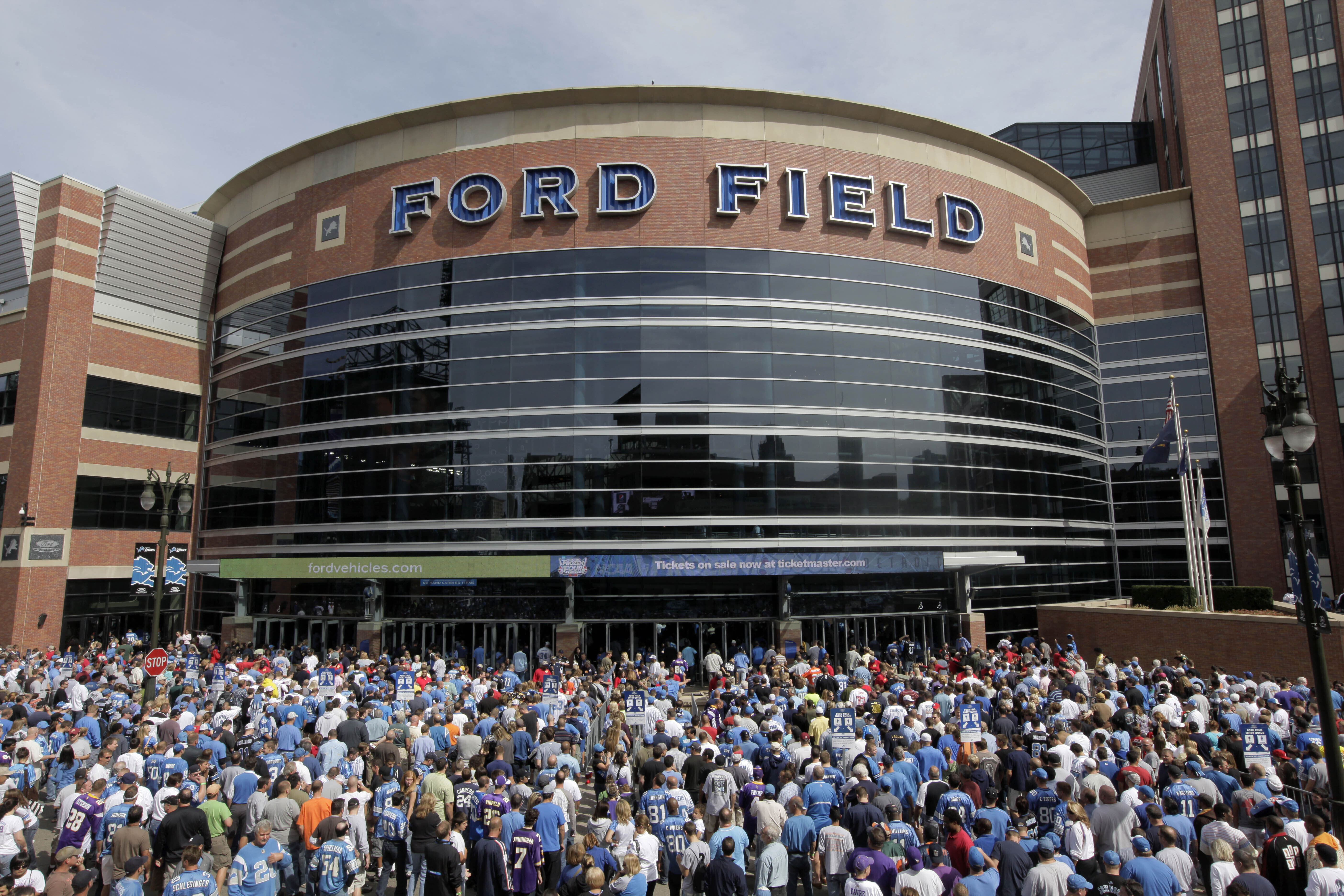 Lions season tickets sold out: Detroit makes Ford Field history as fans  back Dan Campbell's squad