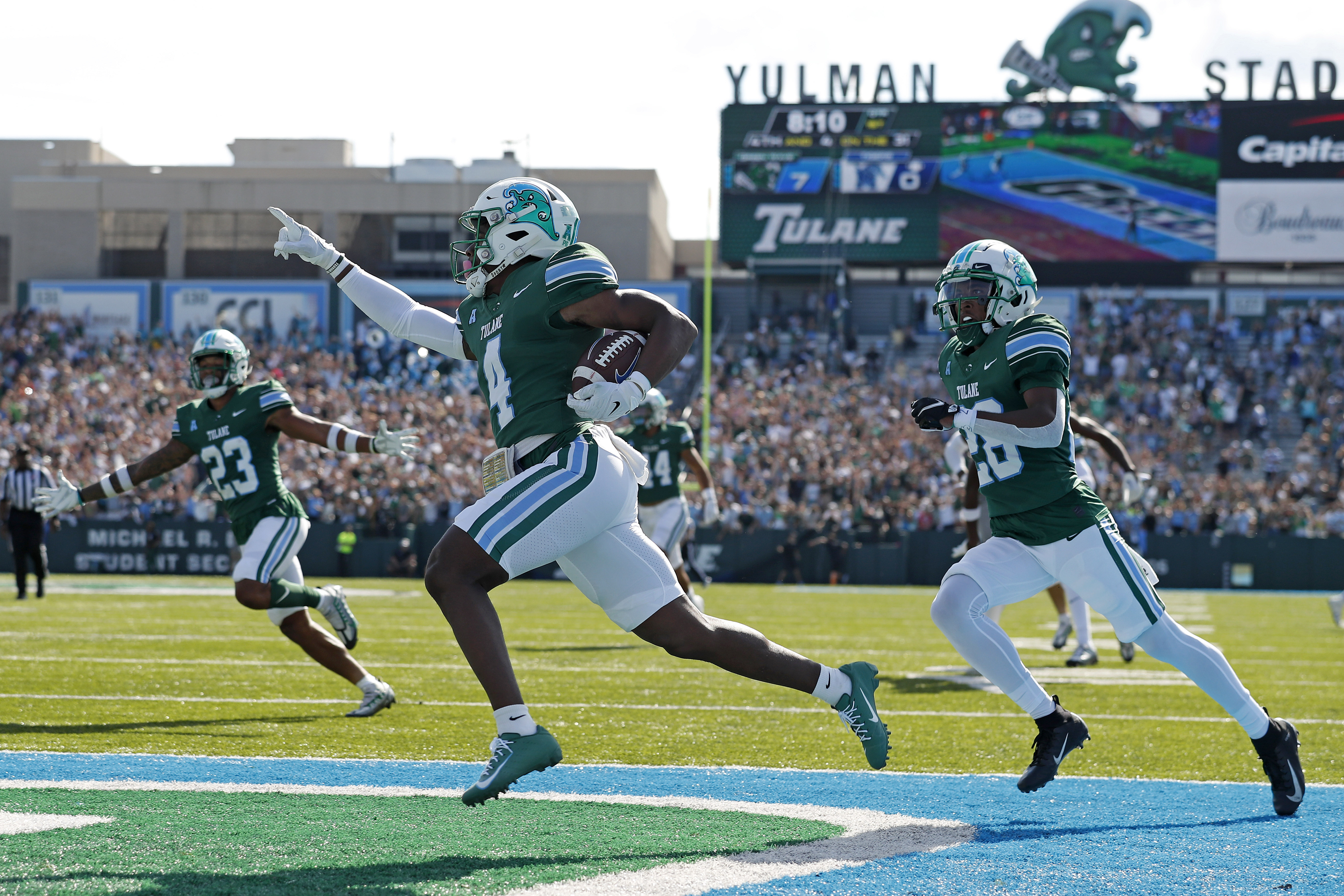 Tulane splits doubleheader against Memphis