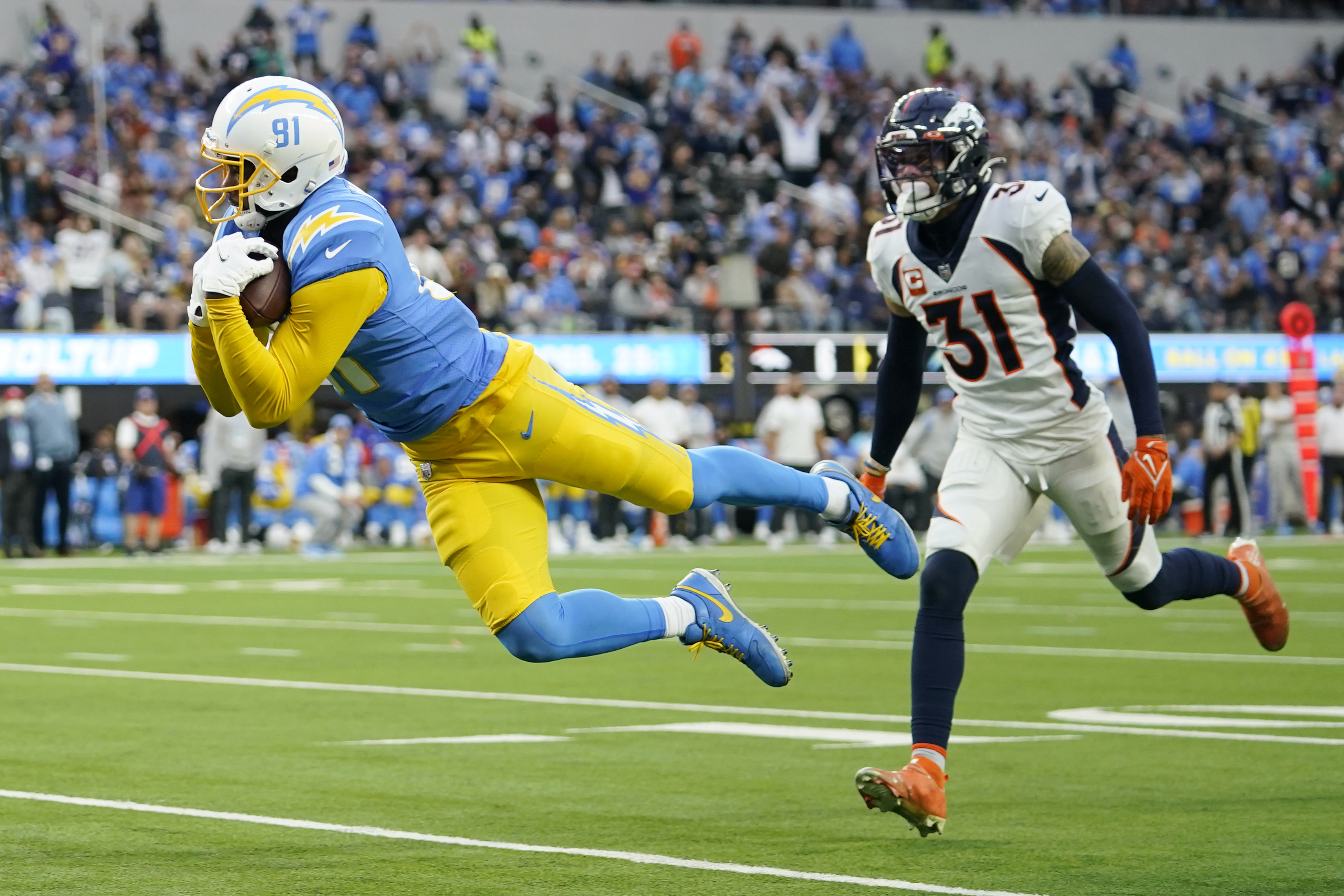 Chargers News: Bolts announce 53-man roster ahead of 2023 season opener -  Bolts From The Blue