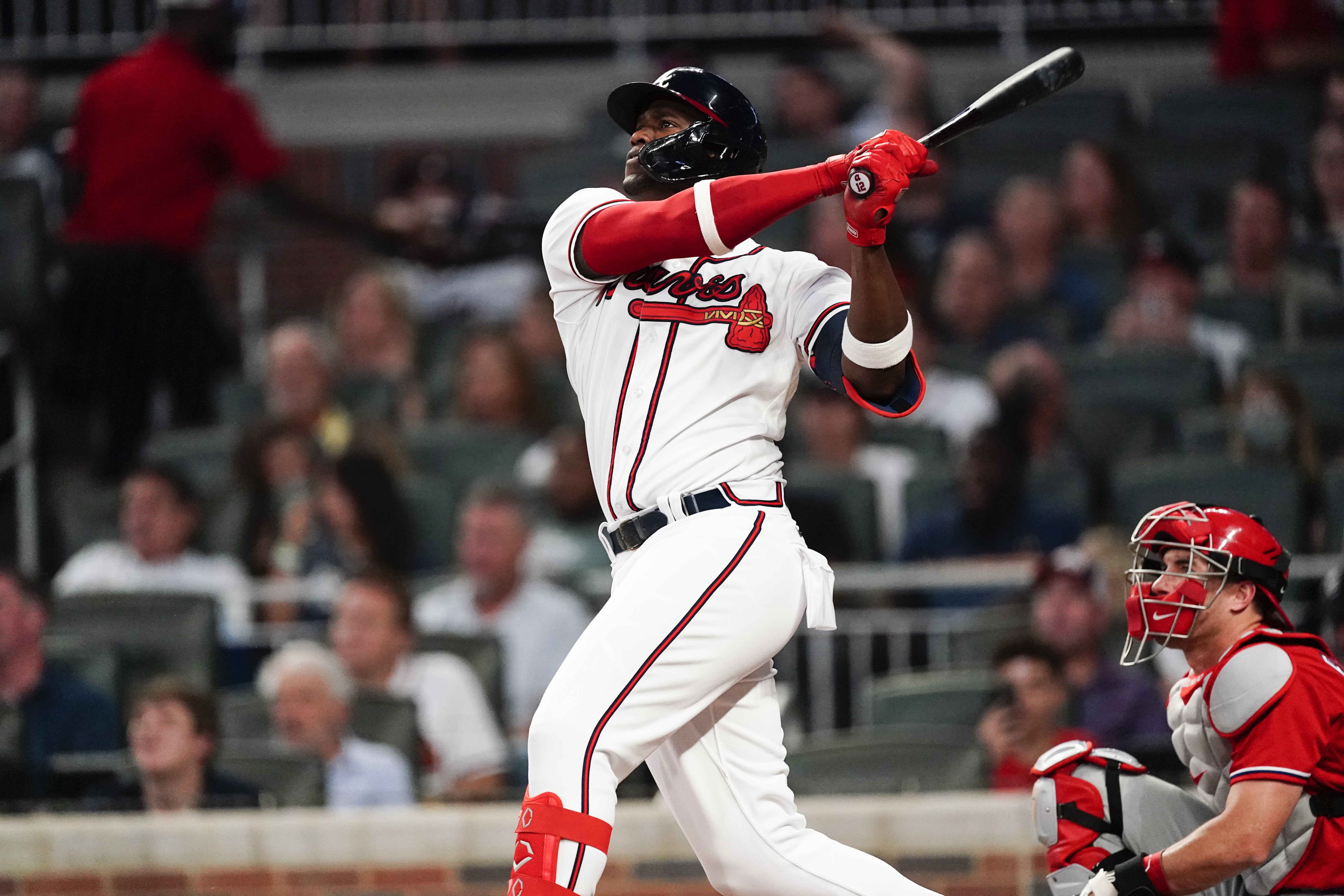 Beasts of NL East: Braves beat Phils for 4th straight title - The