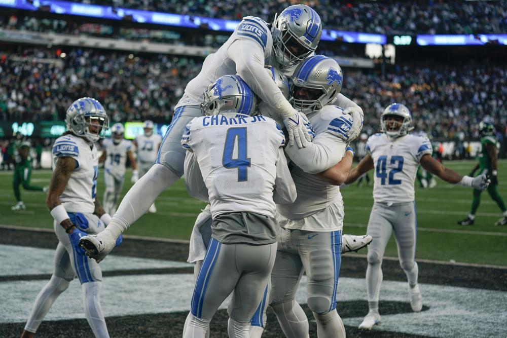 Lions make late run as Jets try to keep pace in playoff hunt