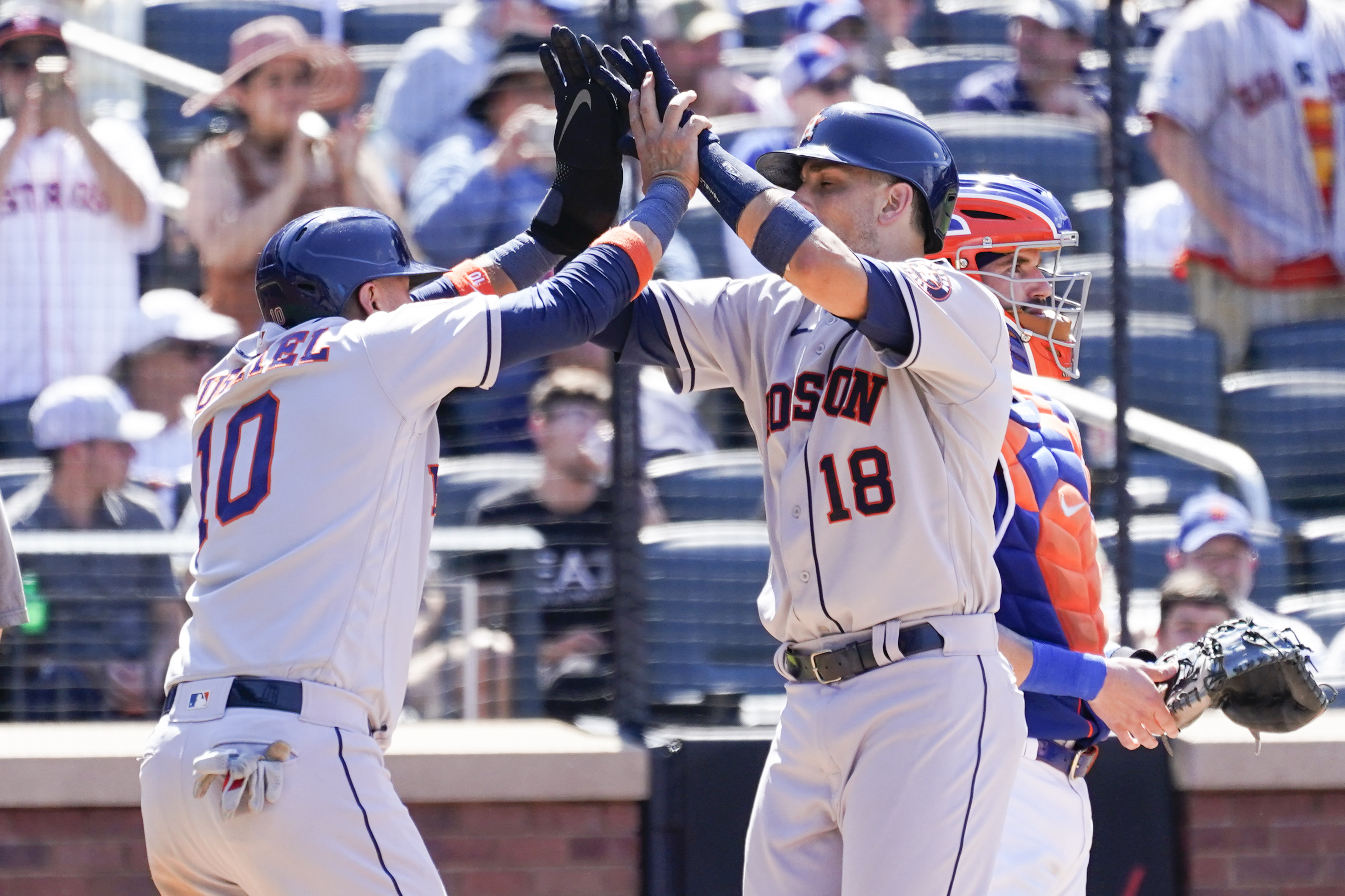 Jasson Domínguez hits 2nd career homer vs. Astros