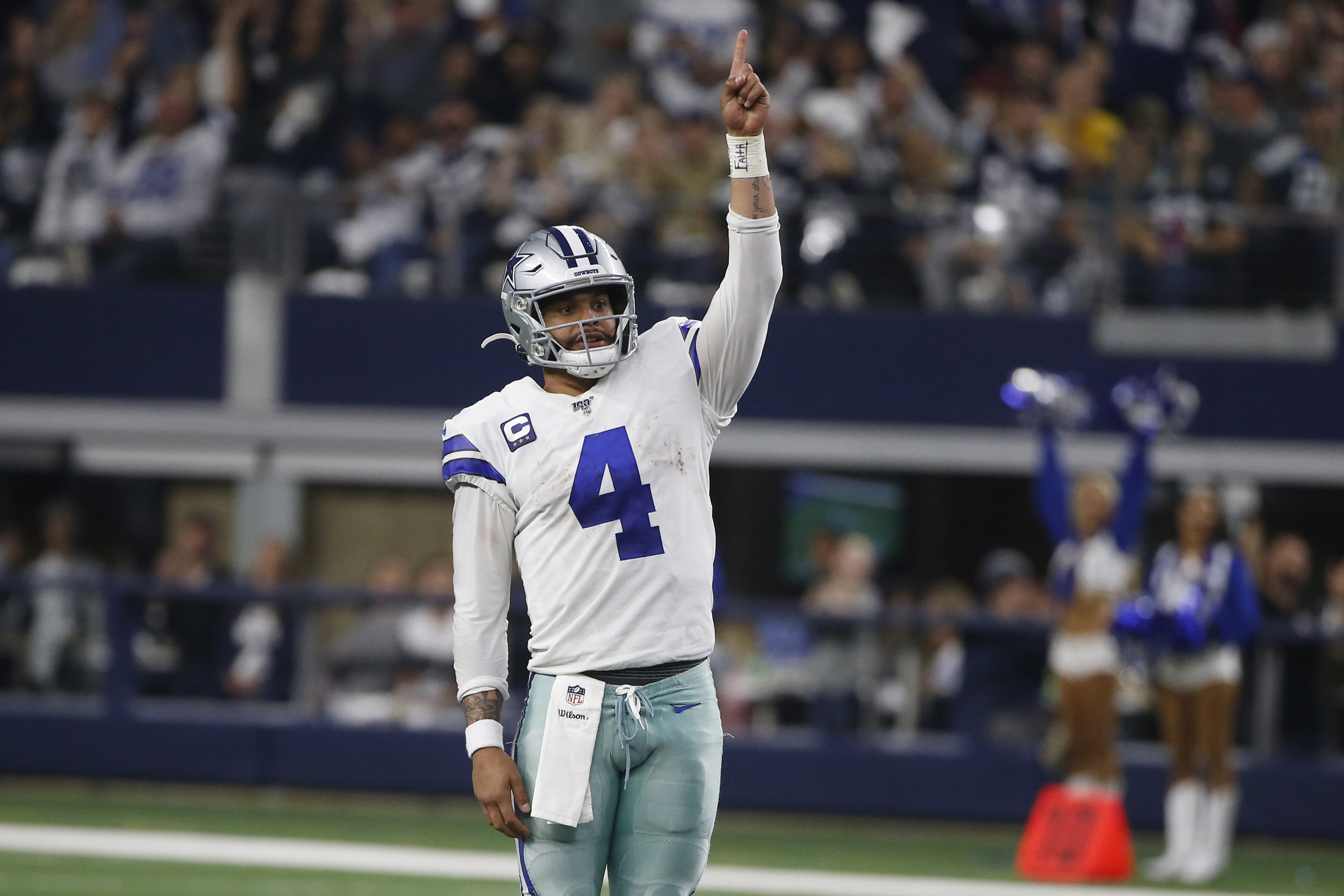 Dak Prescott credits Tony Romo, explains area of focus for 2018