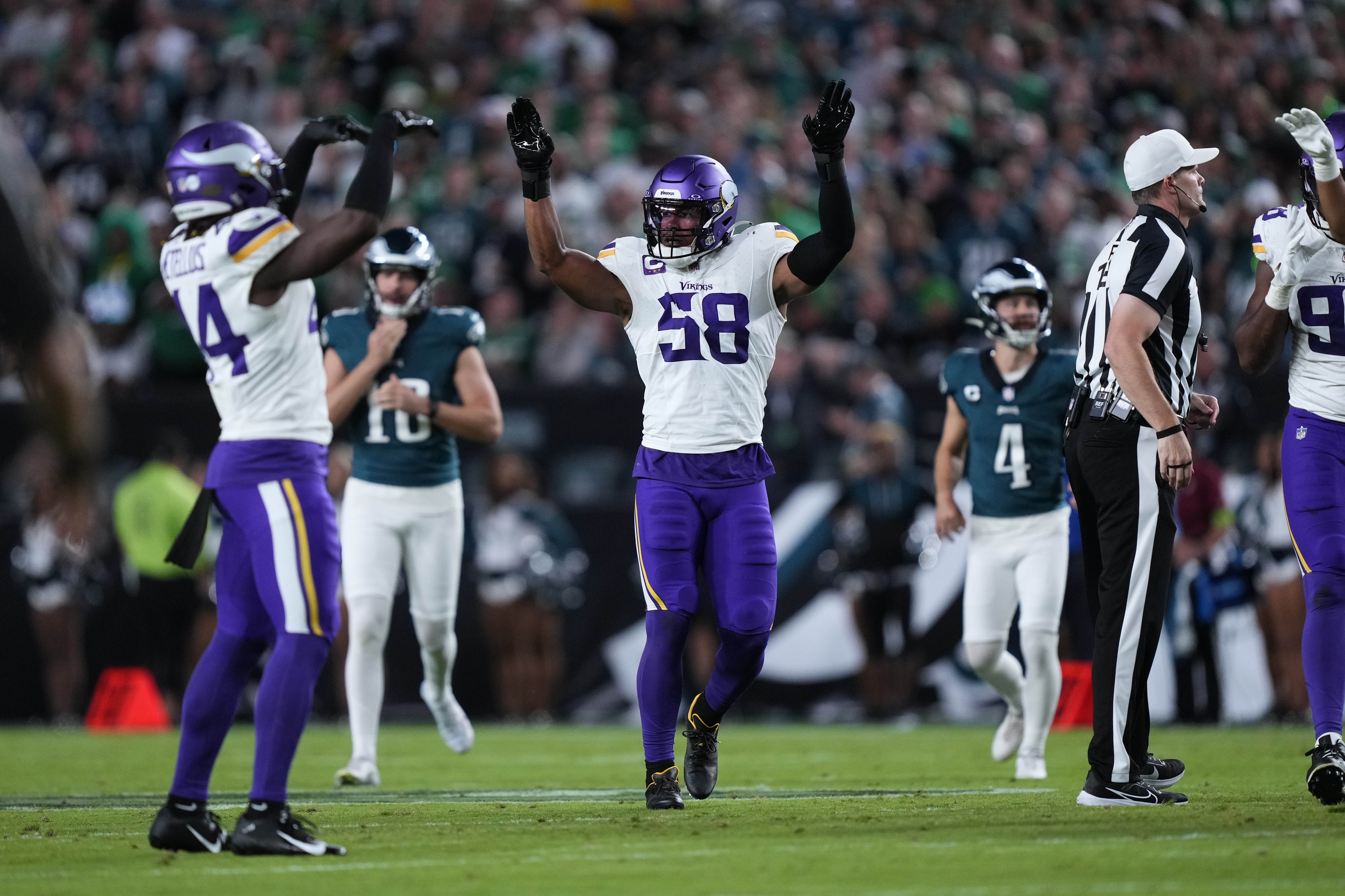 NFC champion Eagles look to go 2-0 when they host Cousins, Vikings