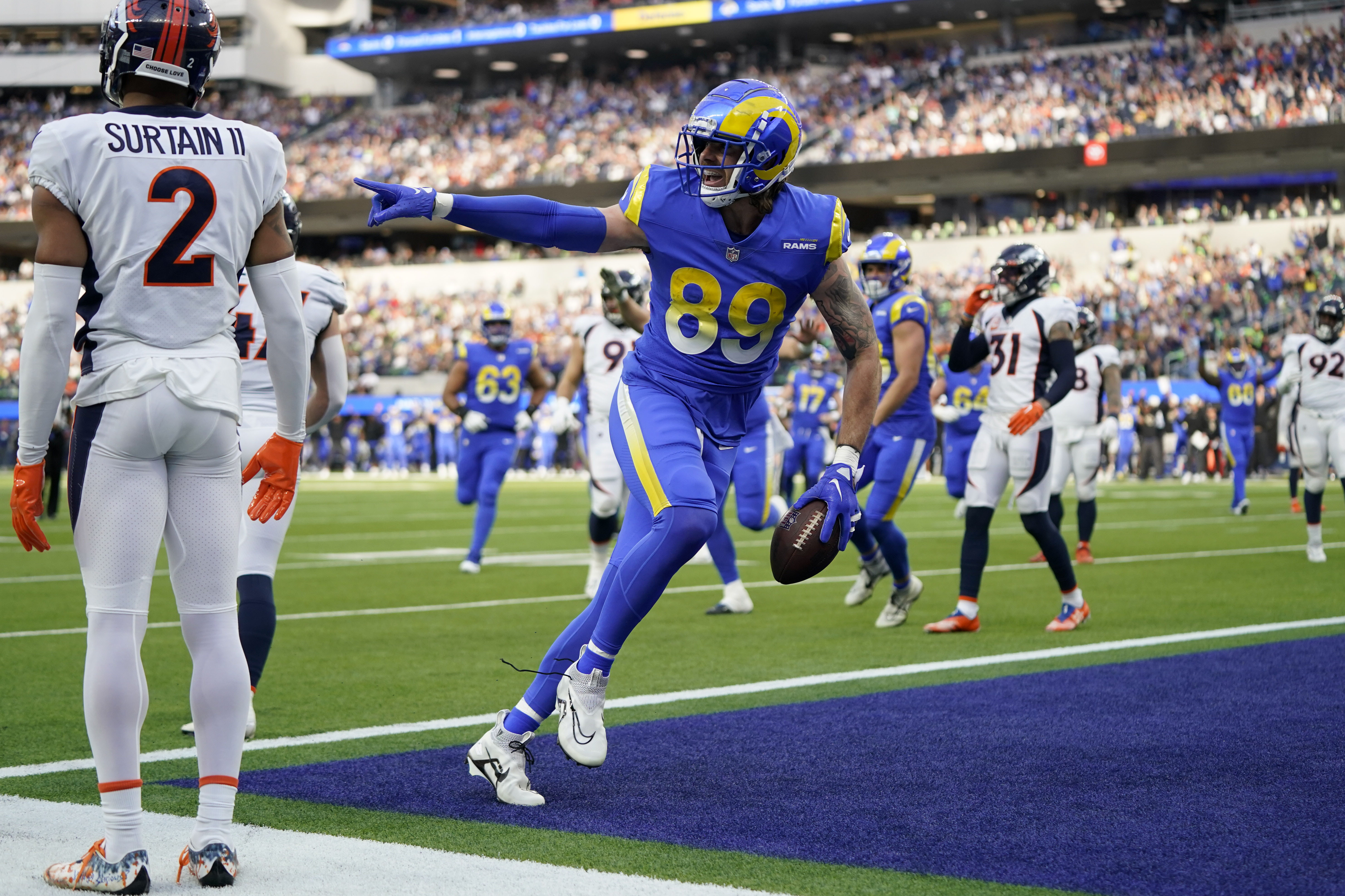 Los Angeles Rams cornerback Cobie Durant (14) and cornerback Tre