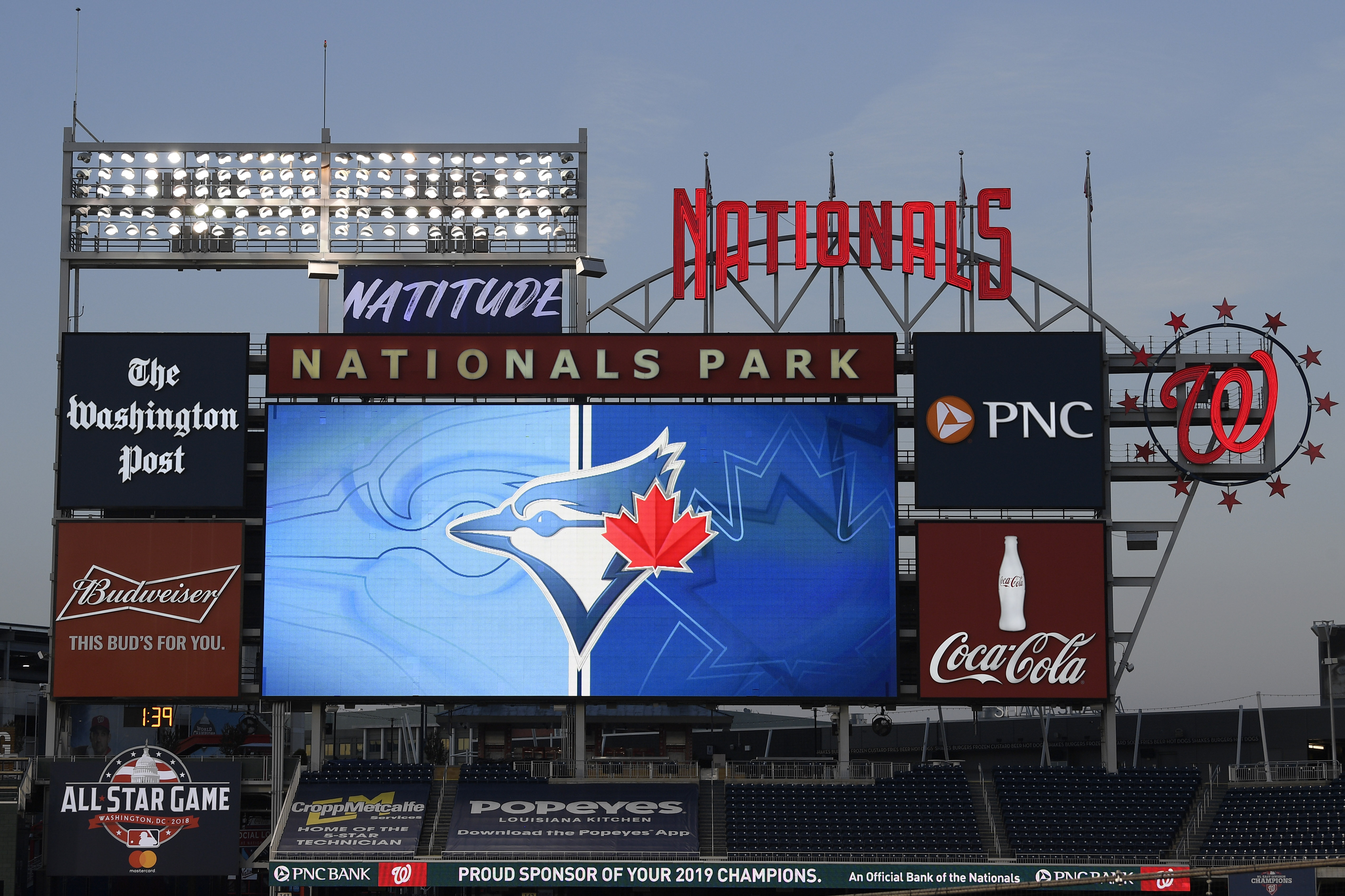 File:Blue Jays manager Charlie Montoyo Washington Nationals vs