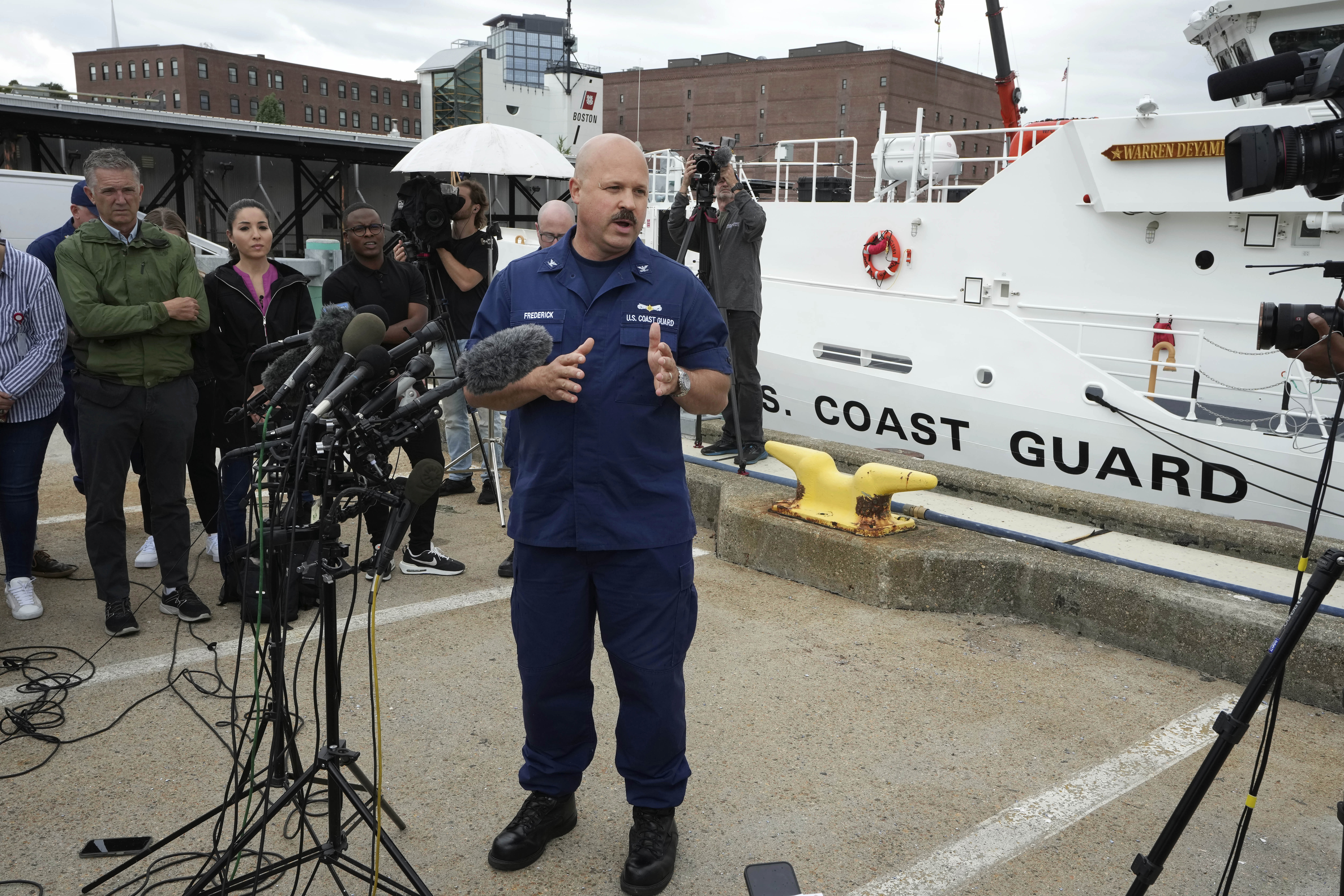 US Coast Guard is bringing in new ships and underwater vessels to search  for lost submersible