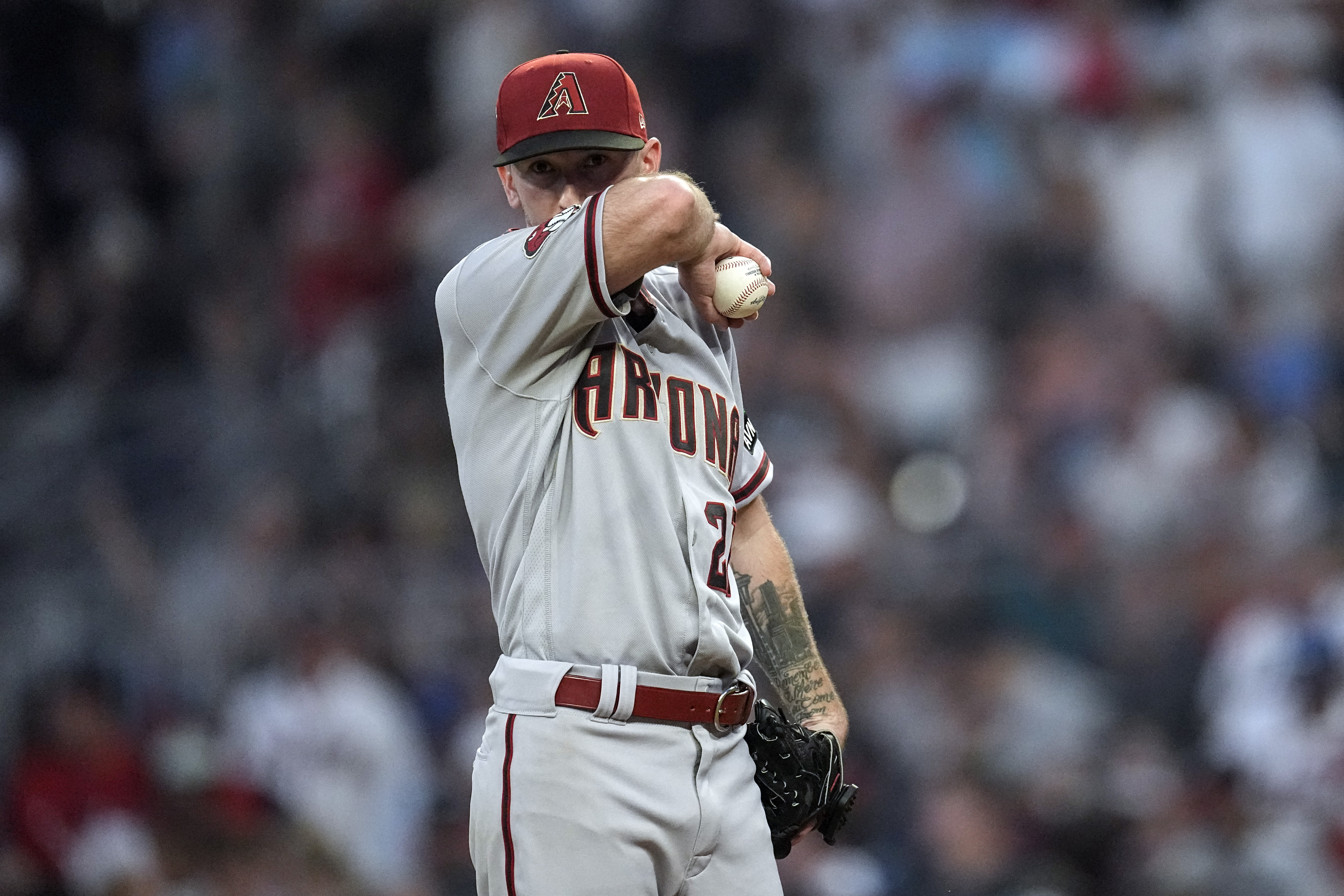 Dbacks extend Giants' losing streak to 7 games with 5-3 win - ABC7