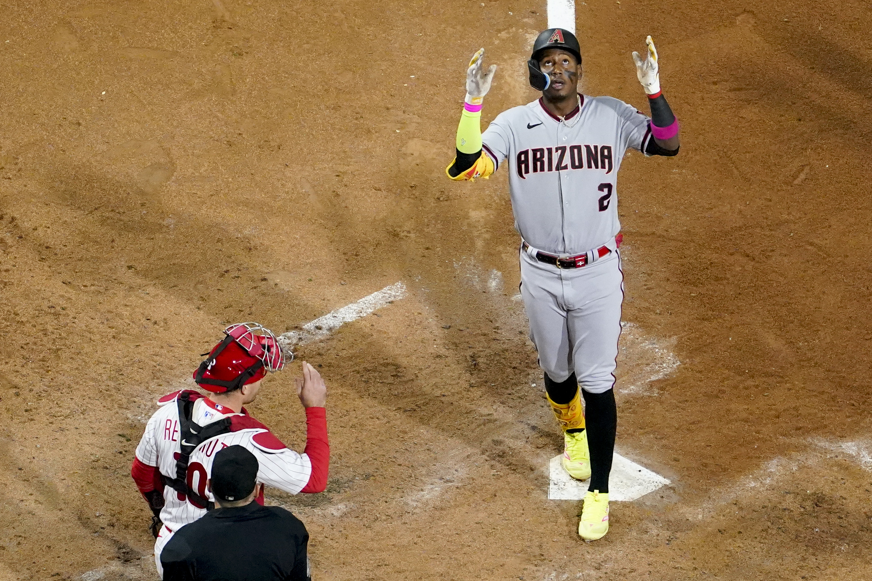 Bryce Harper homers on 31st birthday as Phillies beat Diamondbacks 5-3 in  NLCS Game 1